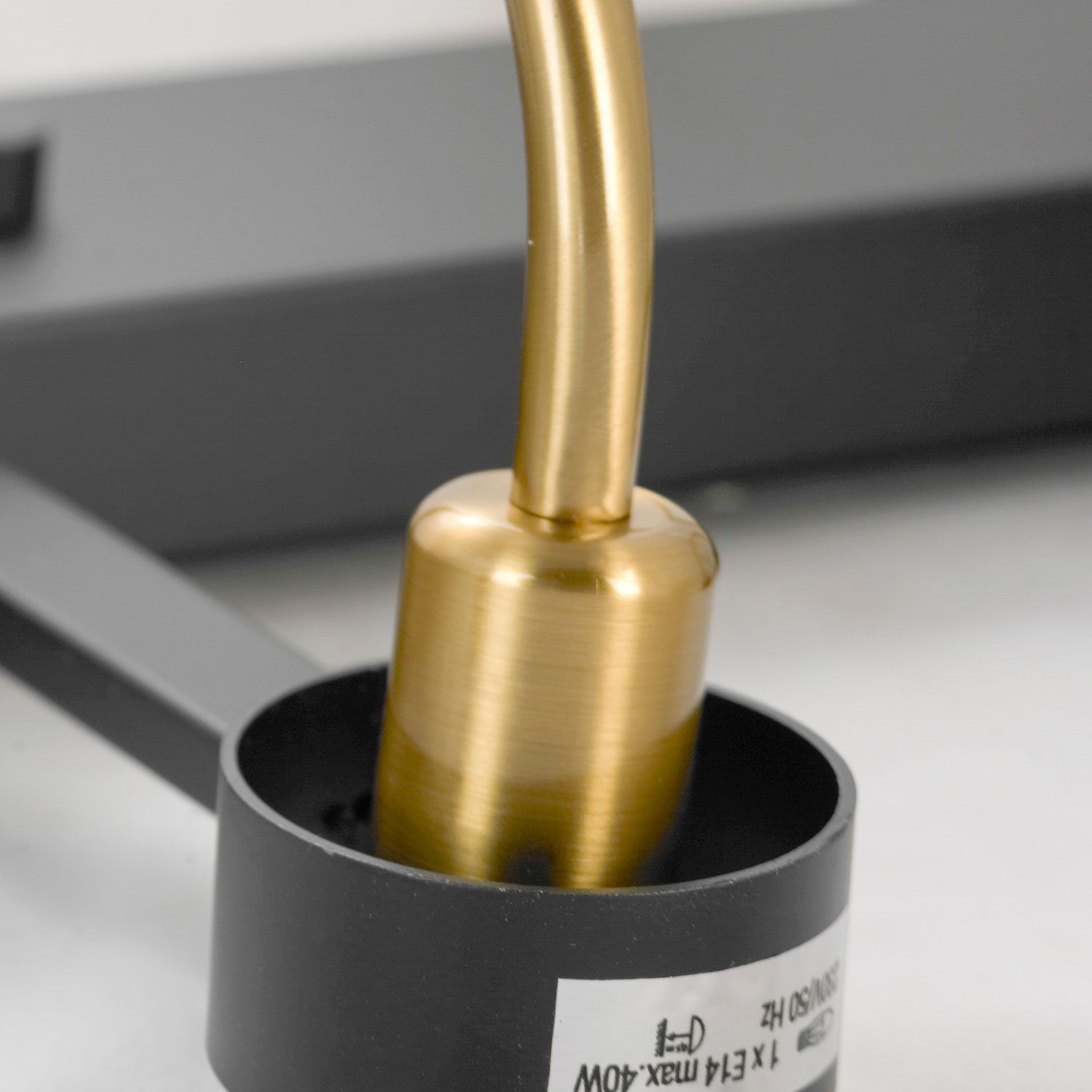 Потолочная люстра Lussole MOHAVE LSP-8397