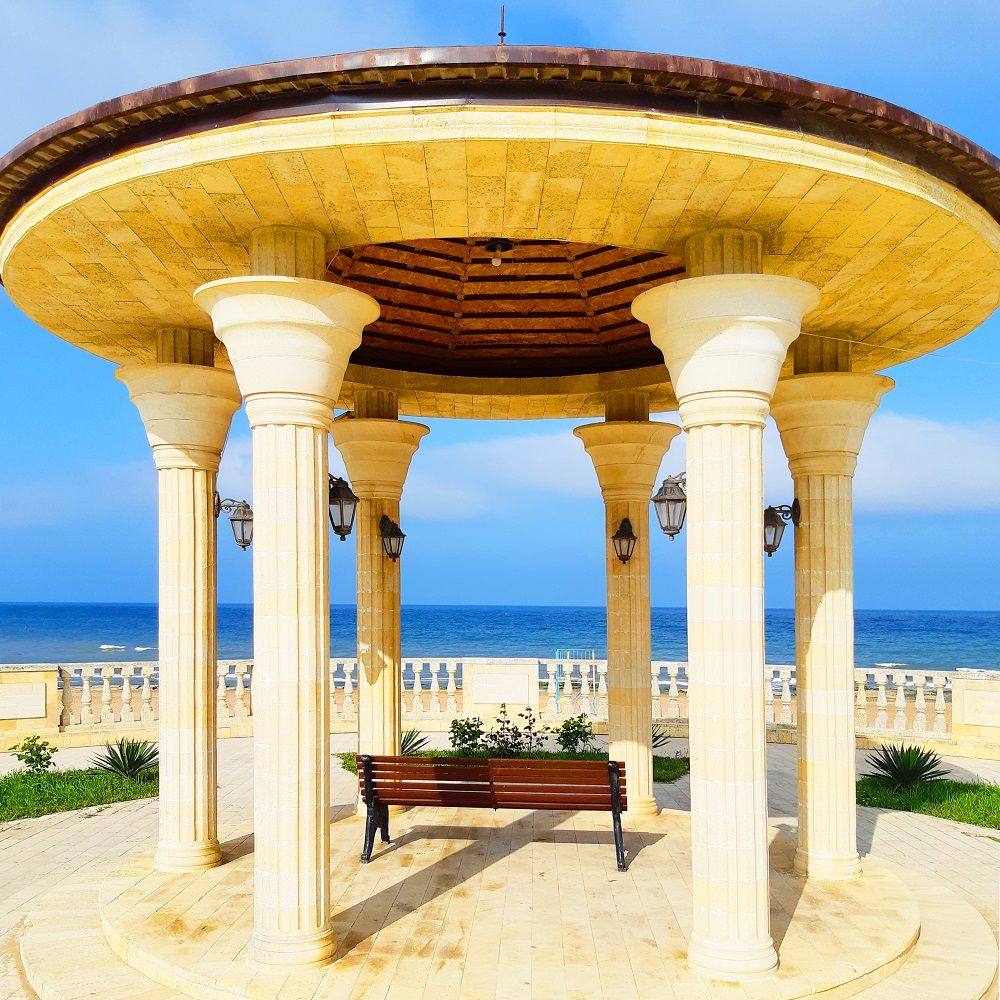 Уличный настенный светильник ANNA E22.131.000.BXF1R