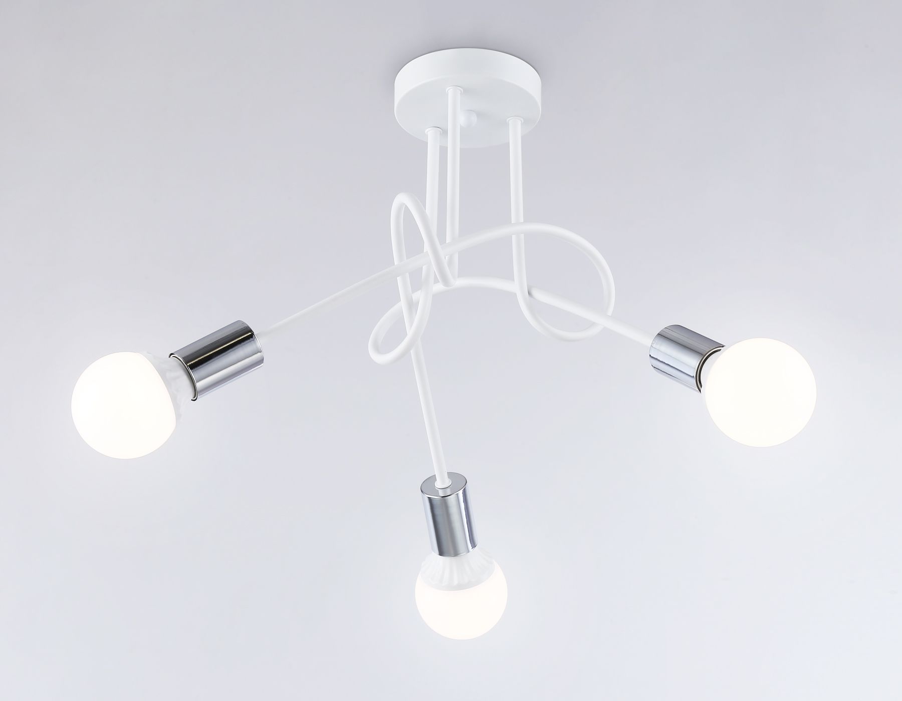 Потолочная люстра Ambrella Light TRADITIONAL TR80414_AMB