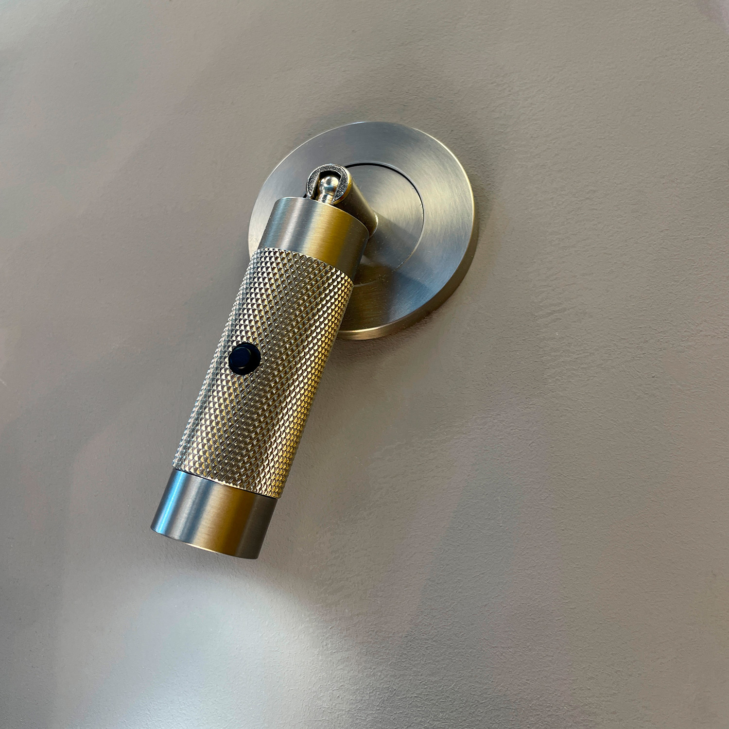 Спот Favourite Bedside 4276-1W