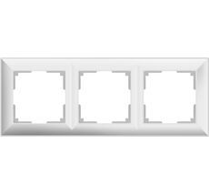Рамка на 3 поста Fiore WL14-Frame-03 a051020_WR