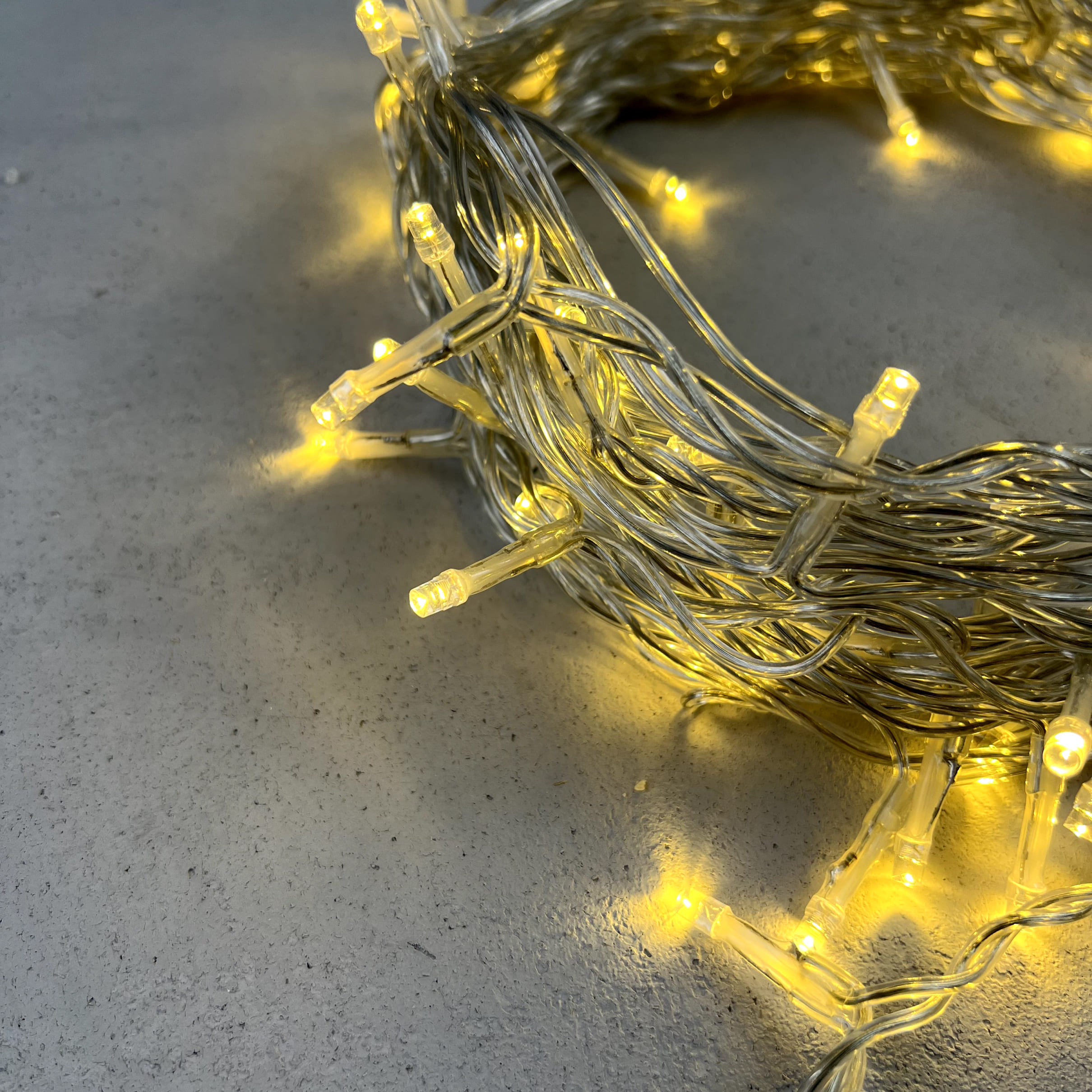 Гирлянда LTC Нить 10м Шампань 24В, 100 LED PST100-10-1CH