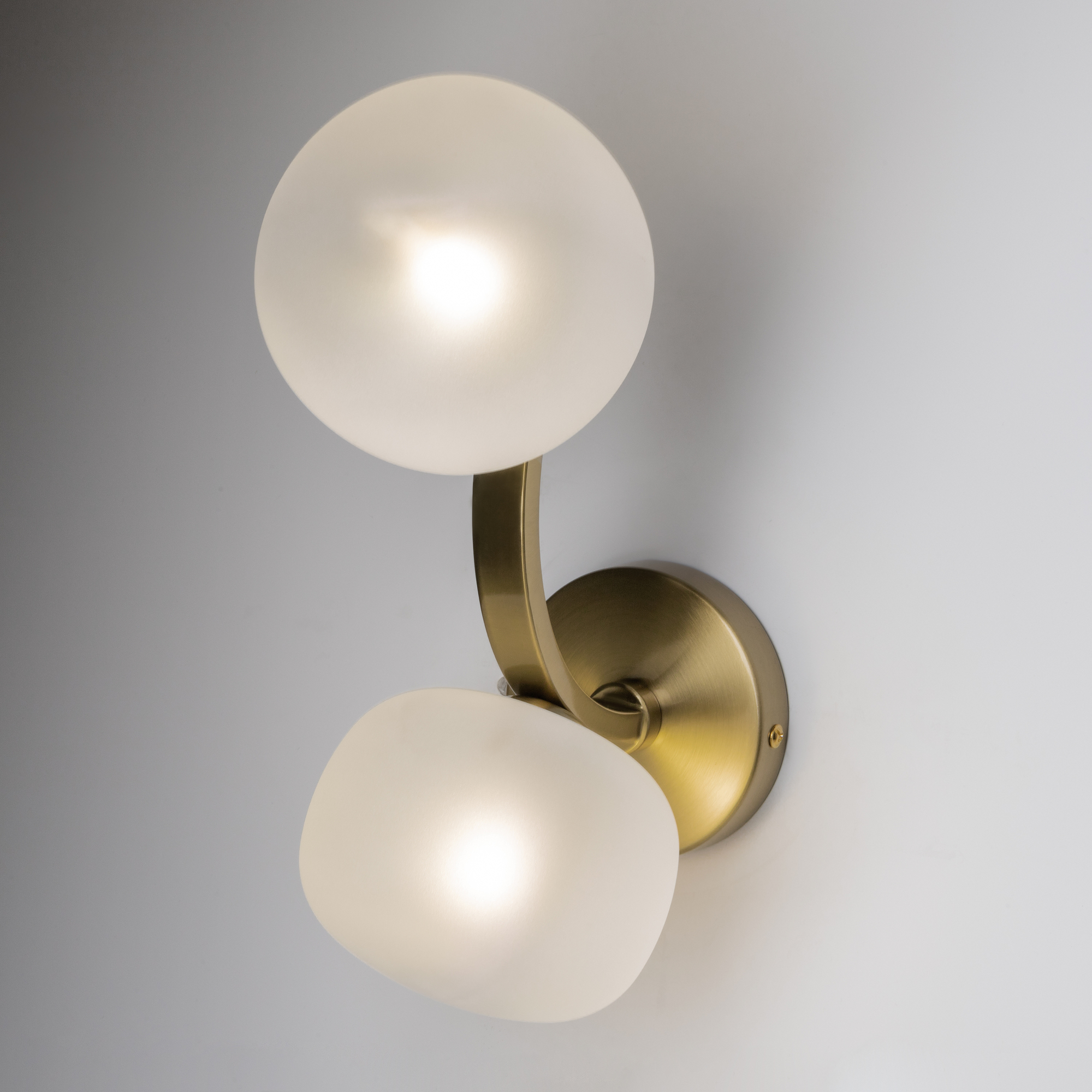 Бра Freya Donuts FR5444WL-02BS_MY