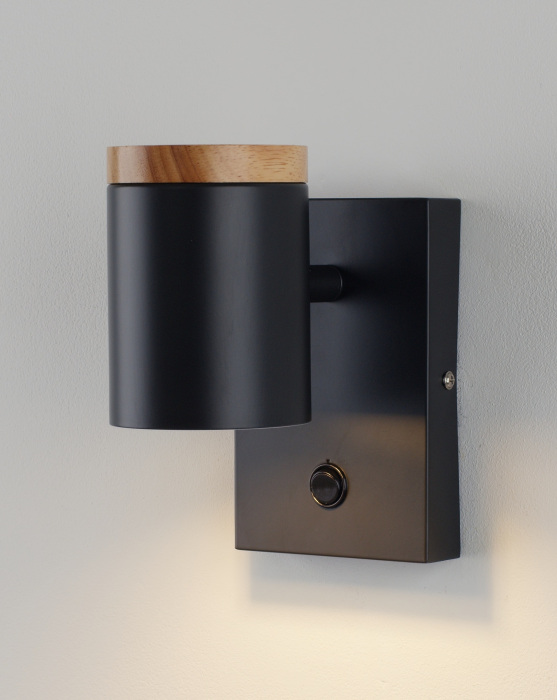 Спот с выключателем Moderli V11291-1W_MD