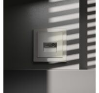 Розетка телевизионная встраиваемая VOLTUM S70 TV+RJ45 VLS060704