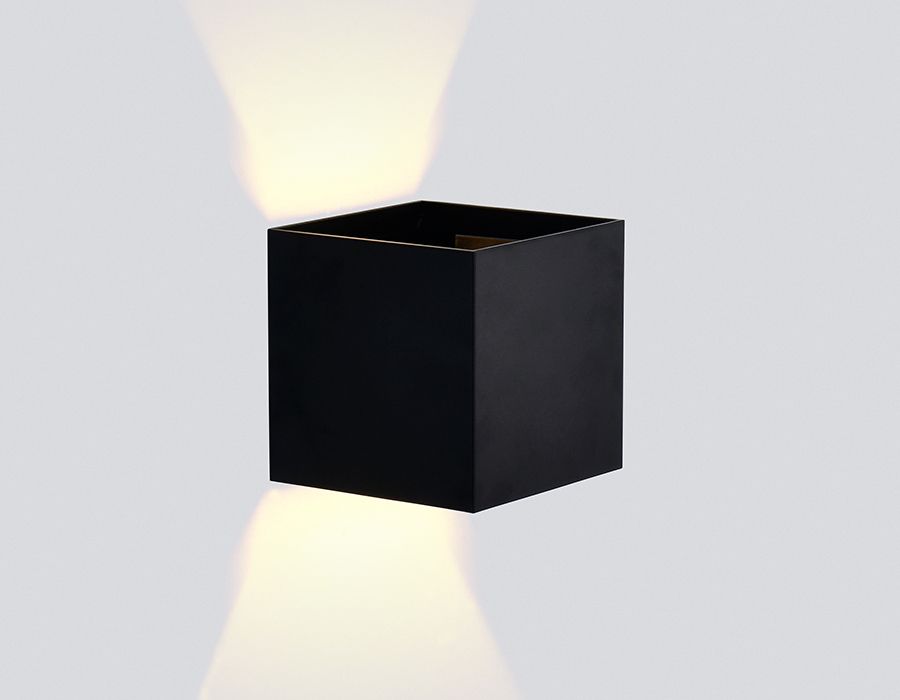 Уличный настенный светильник Wall FW138_AMB