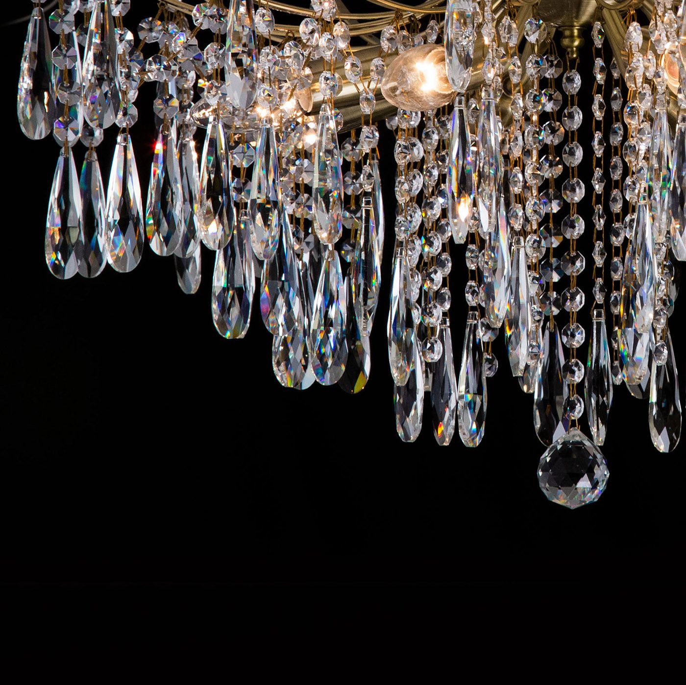 Потолочная люстра CitiLux Селена CL302183