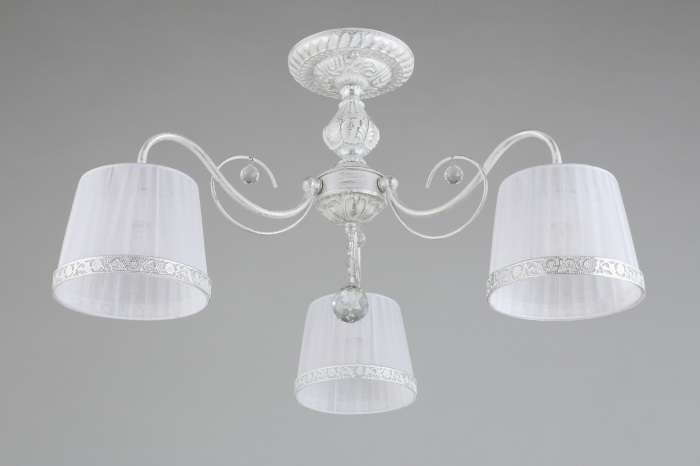 Потолочная люстра хрустальная на штанге Omnilux OML-54117-03