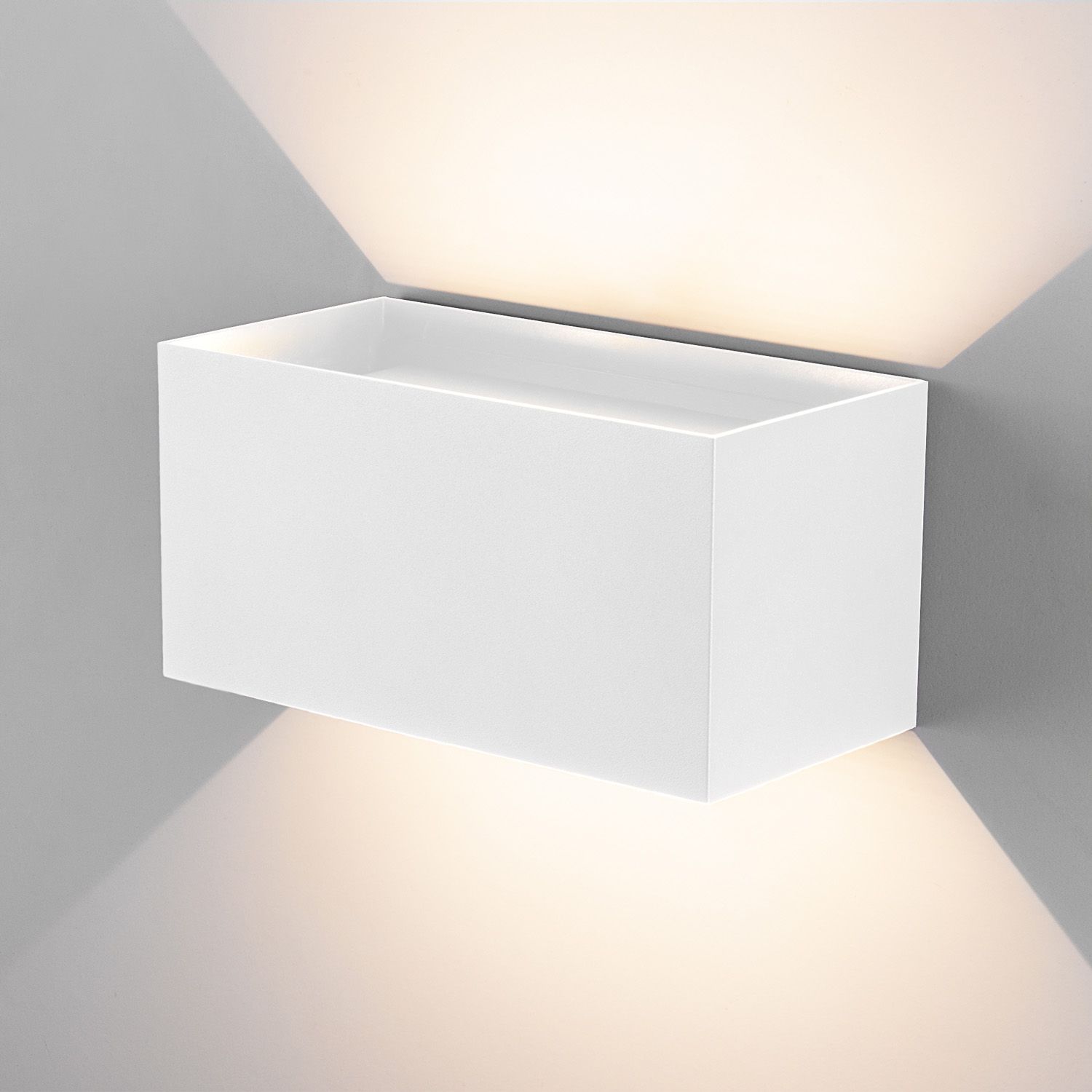 

Уличный настенный светодиодный светильник WINNER DOUBLE LED IP54 Winner a057133, a057133