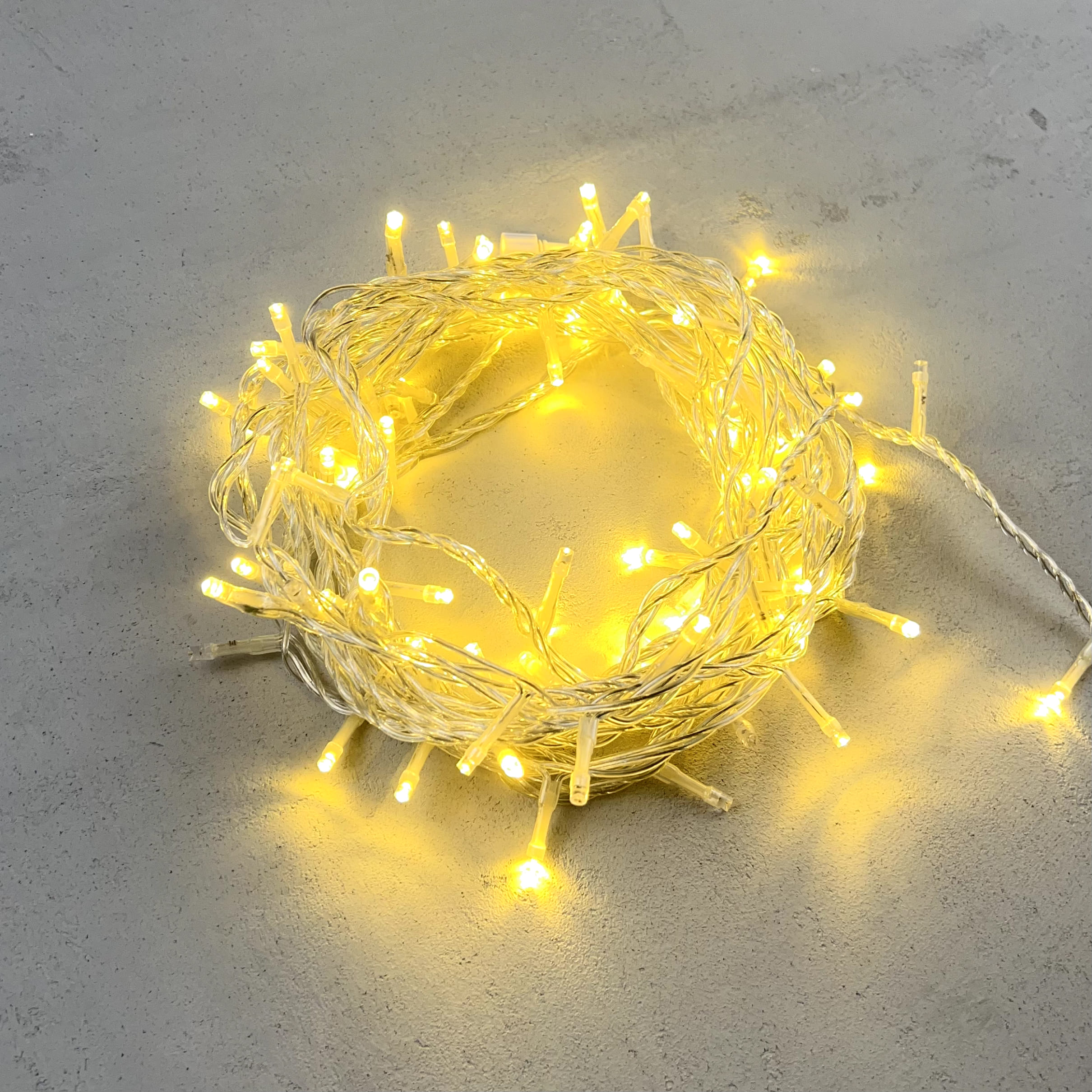 Гирлянда LTC Нить 10м Шампань с Мерцанием 24В, 100 LED PST100BL-10-1CH