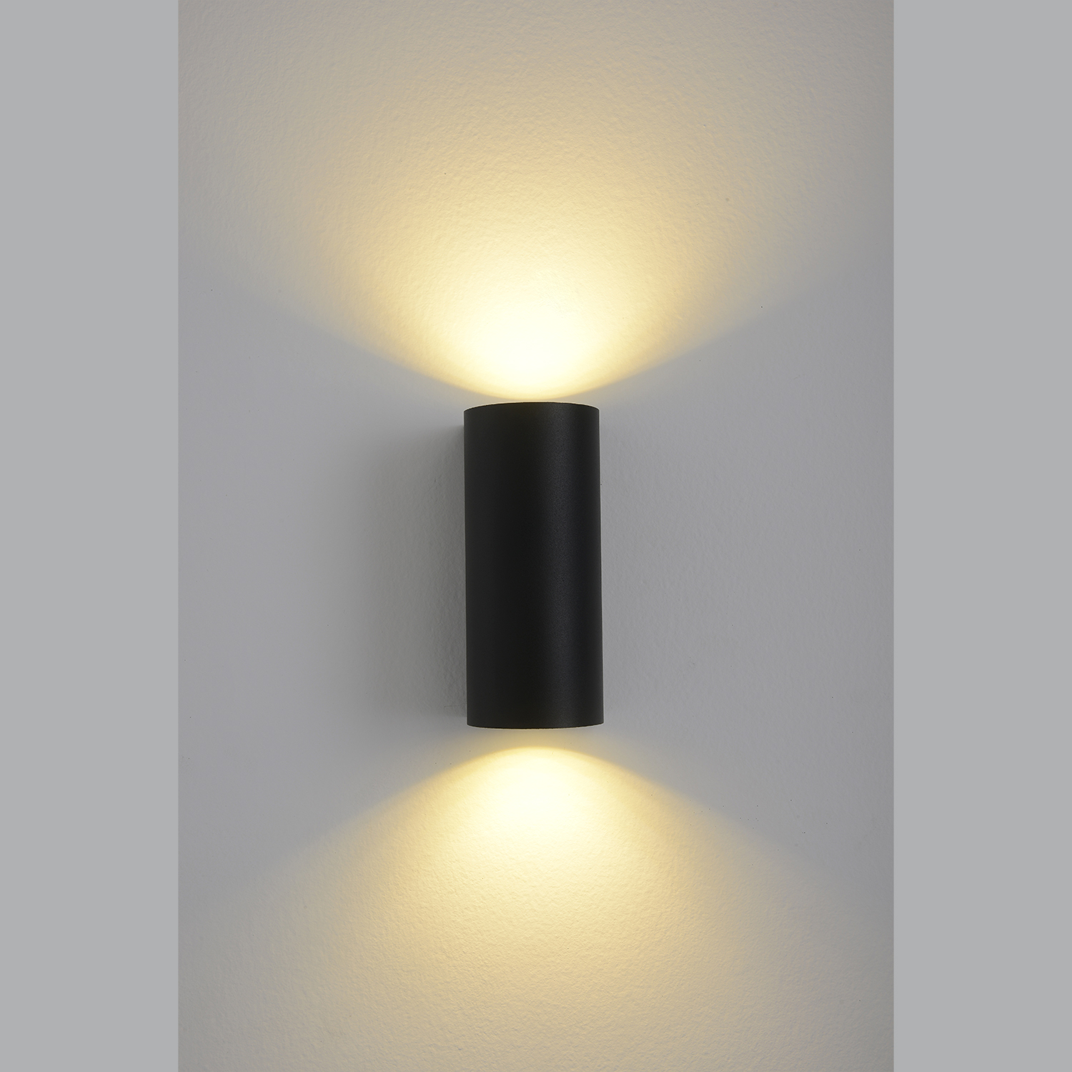 Уличный настенный светильник Crystallux CLT CLT 527W2 BL_CR