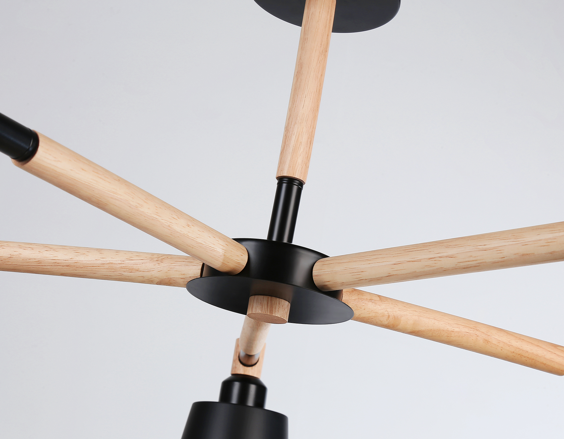 Потолочная люстра на штанге Ambrella Light TRADITIONAL TR82211_AMB