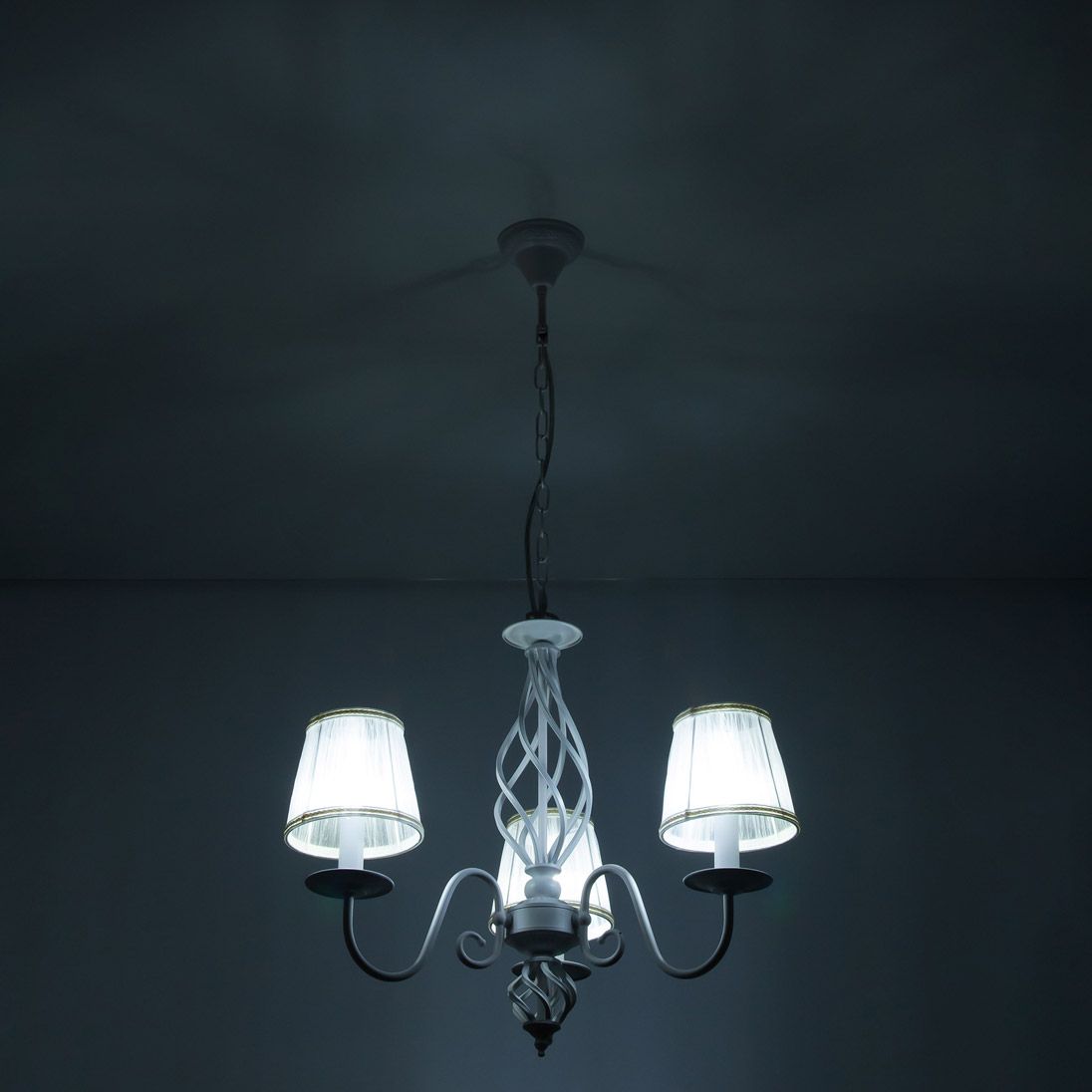 Подвесная люстра CitiLux Ровена CL427130