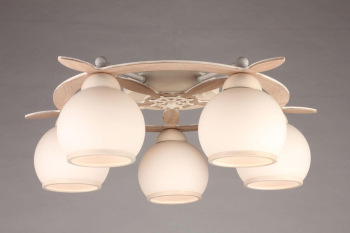 Потолочная люстра штурвал Omnilux OML-50517-05