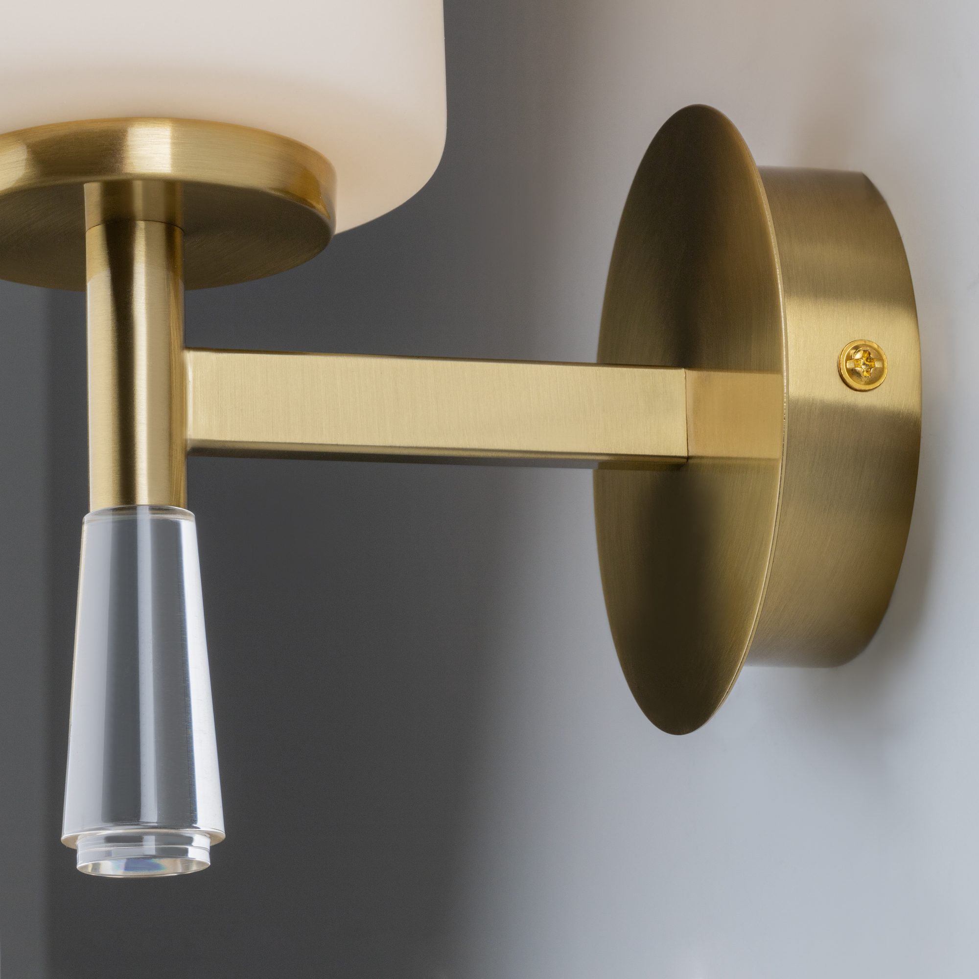 Бра Freya Chic FR2031WL-01BS_MY