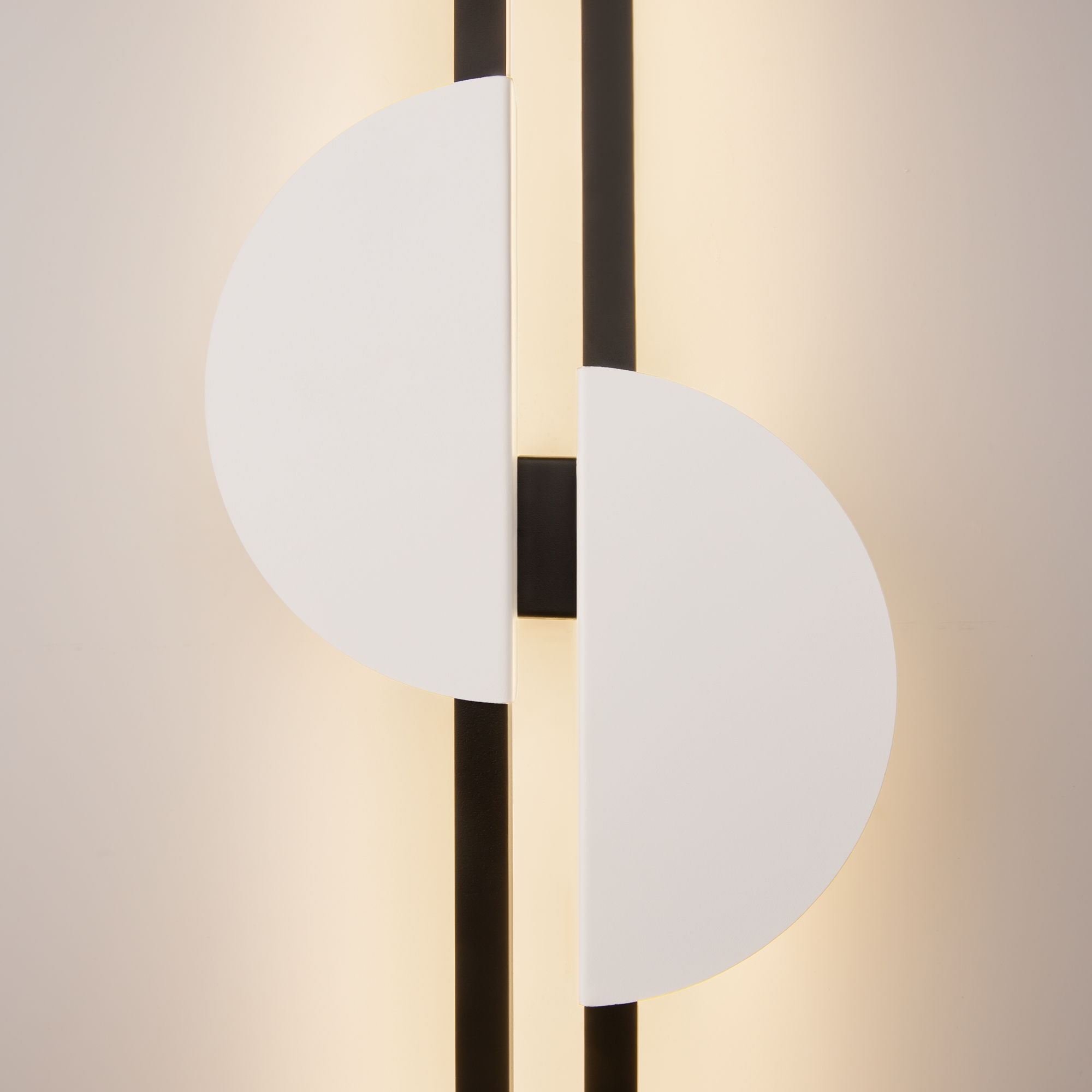 Настенный светильник Maytoni Skyline MOD179WL-L22W4K_MY