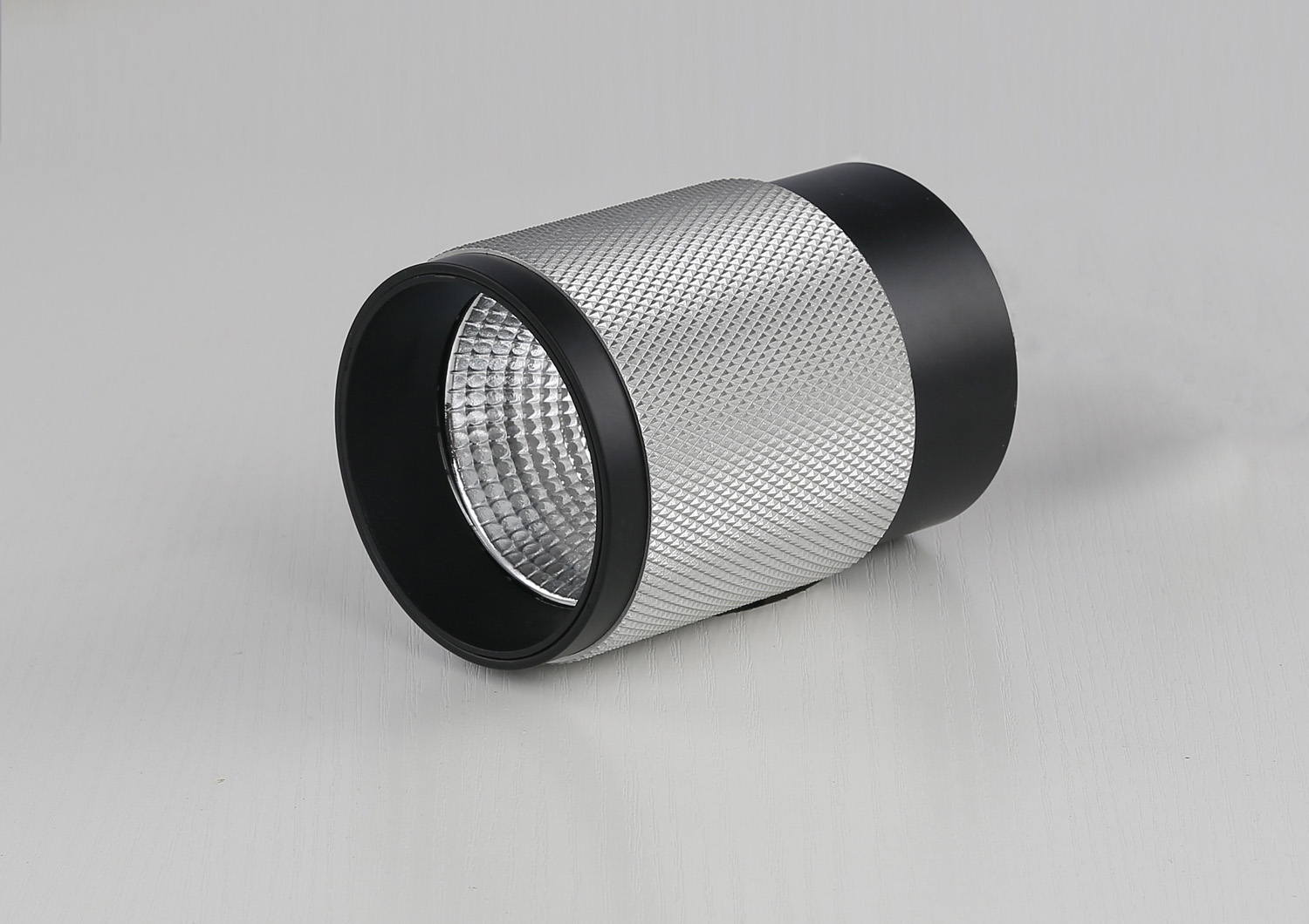 Потолочный светильник iLedex Delta 1955-10W-3000K-36 BK+SL_IX