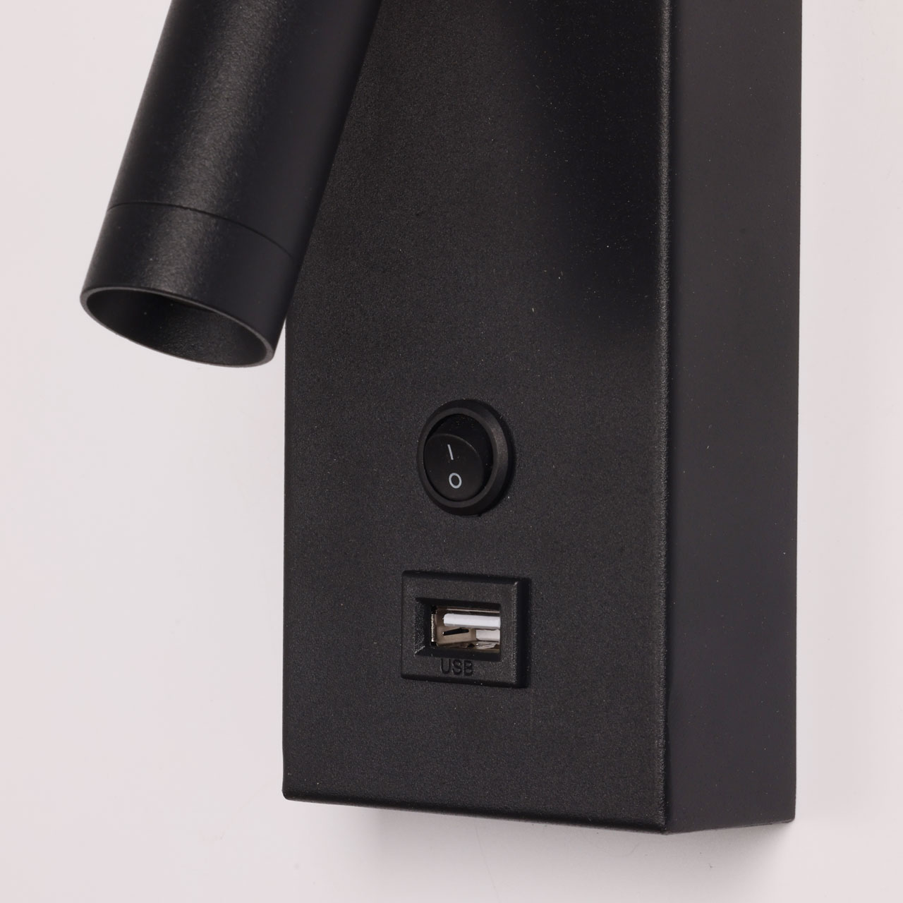 Настенный спот De City Стаут 702022501_MW