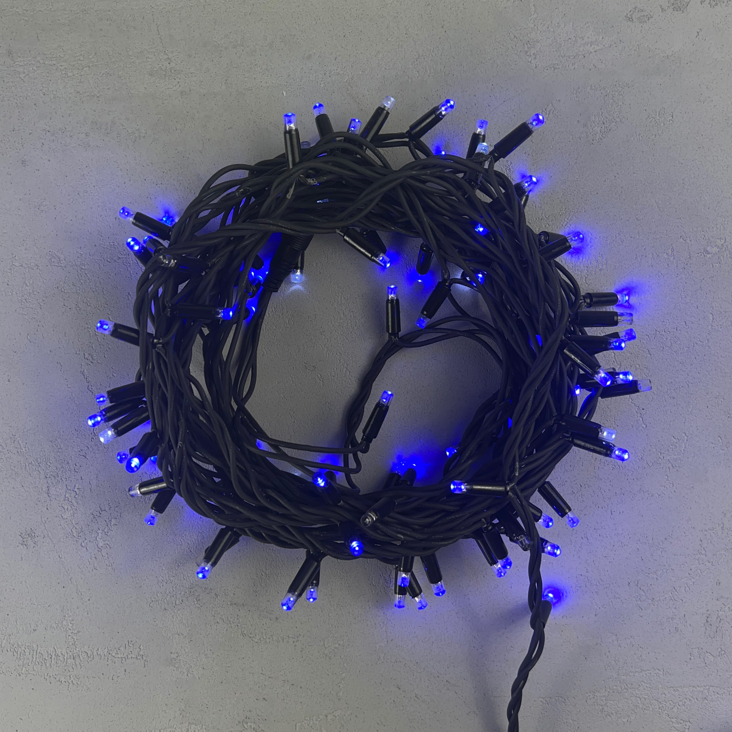 Гирлянда Нить 10м Синяя с Мерцанием Белого Диода 220В, 100 LED, Провод Черный Каучук, IP65 LTC LL100BLW-1-2B LL100BLW-1-2B