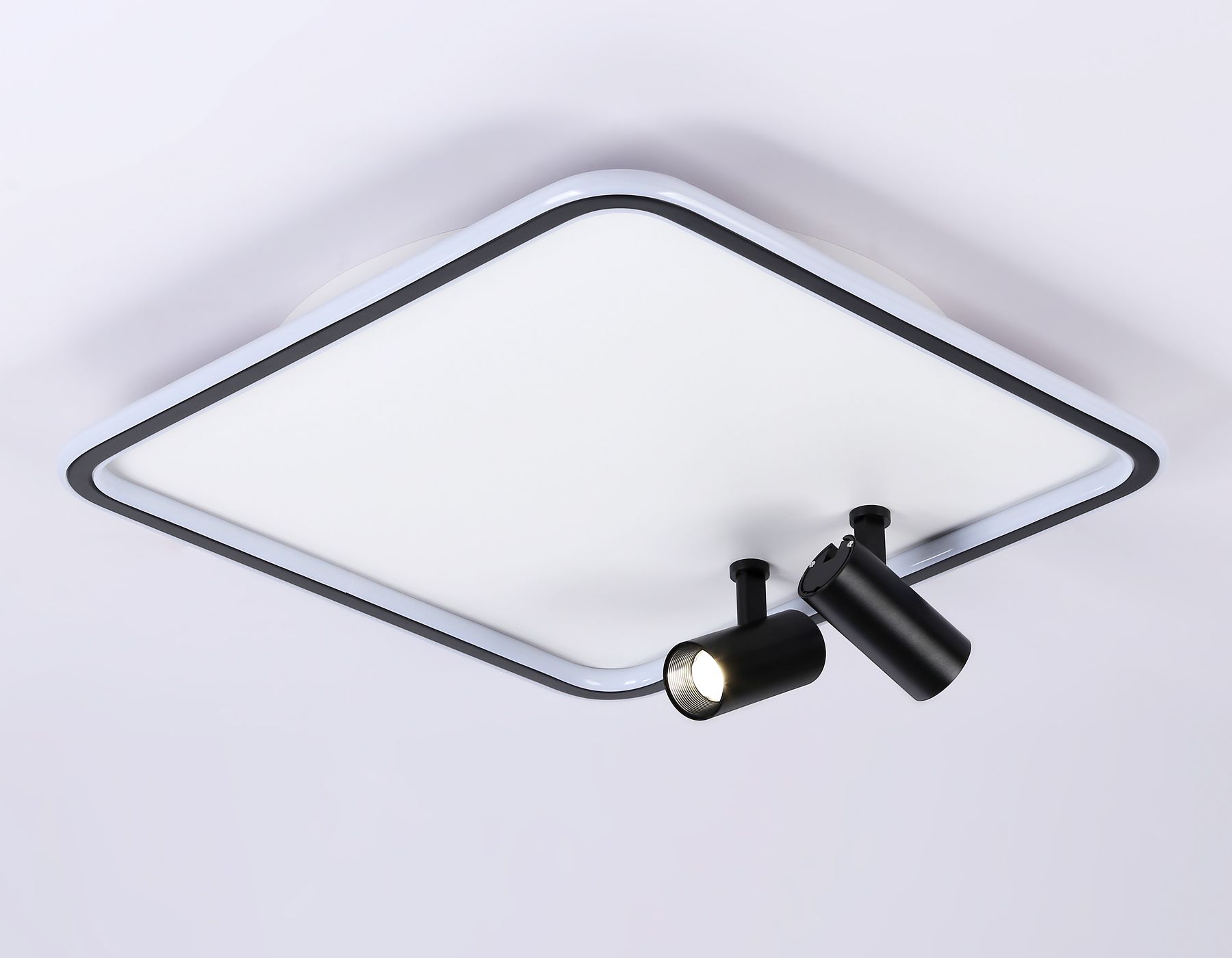 Потолочная люстра с пультом управления Ambrella Light COMFORT FL5115_AMB