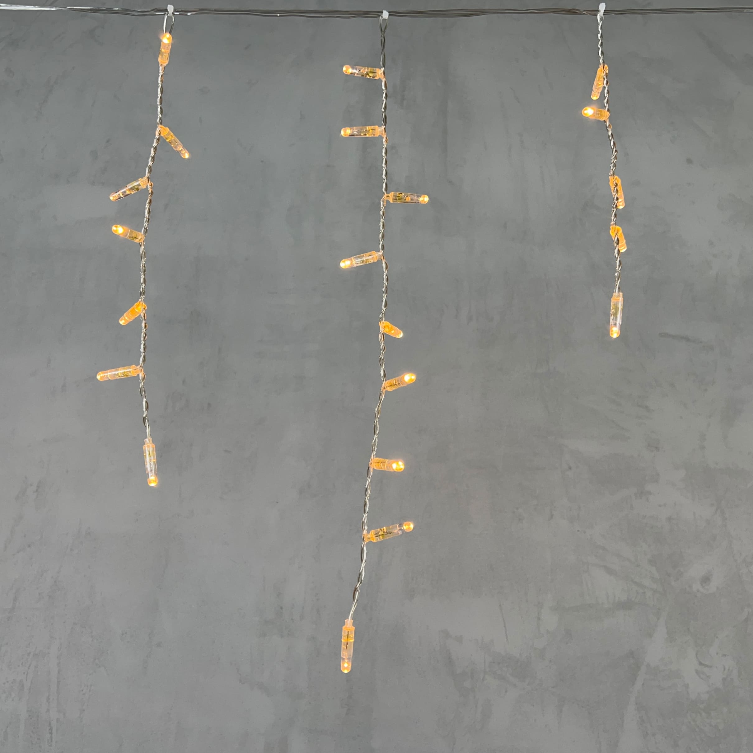 Гирлянда LTC Бахрома с Колпачком 4,9 x 0,5 м Экстра Тепло-Белая 220В, 189 LED PIL189CAP-10-2EWW