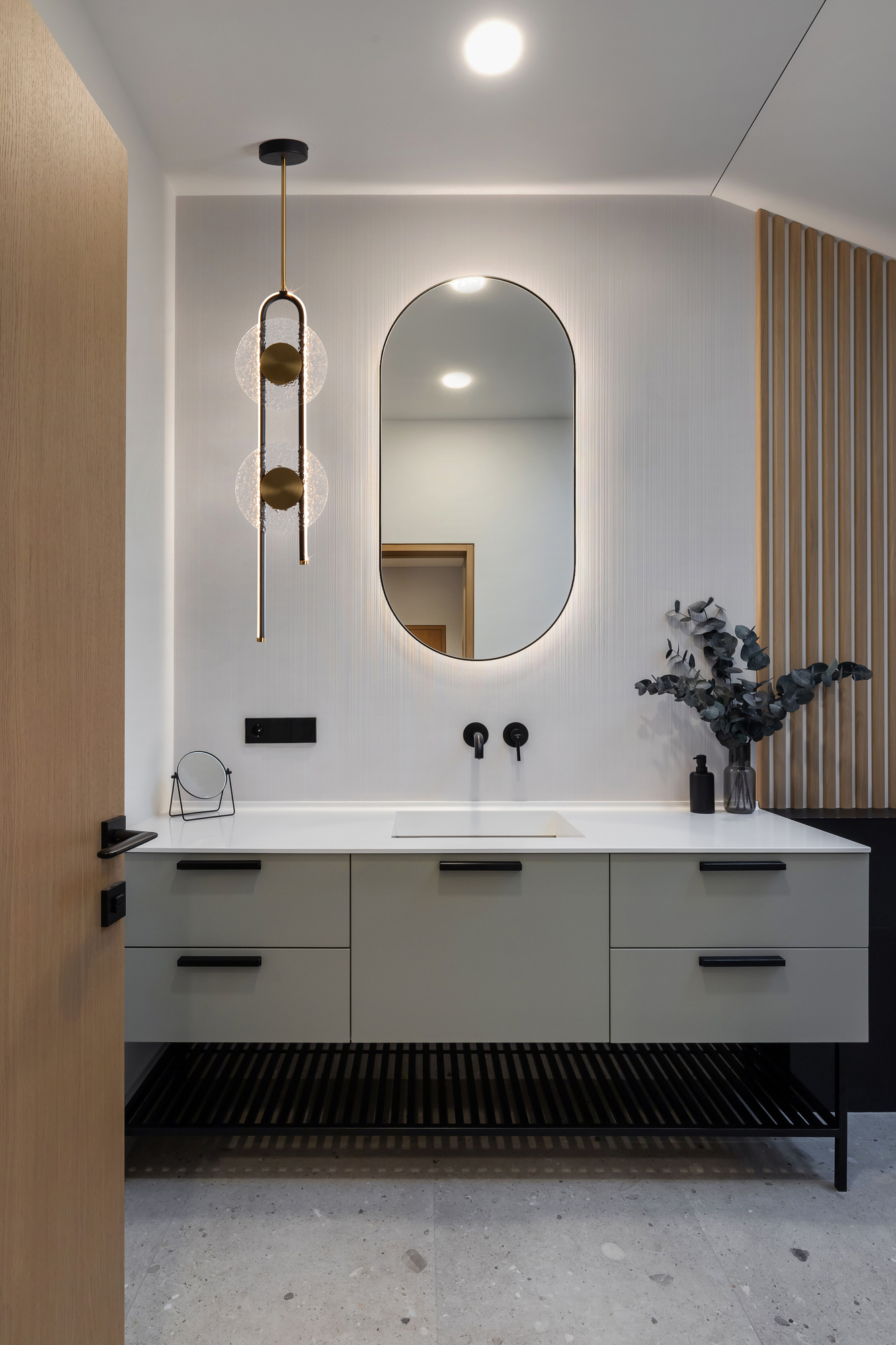 Подвесной светильник Freya Drip FR6173PL-L18B_MY