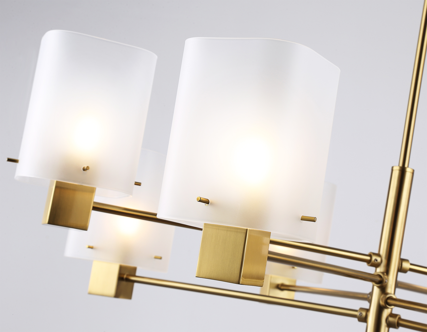 Подвесная люстра на штанге Ambrella Light HIGH LIGHT Modern LH57033_AMB