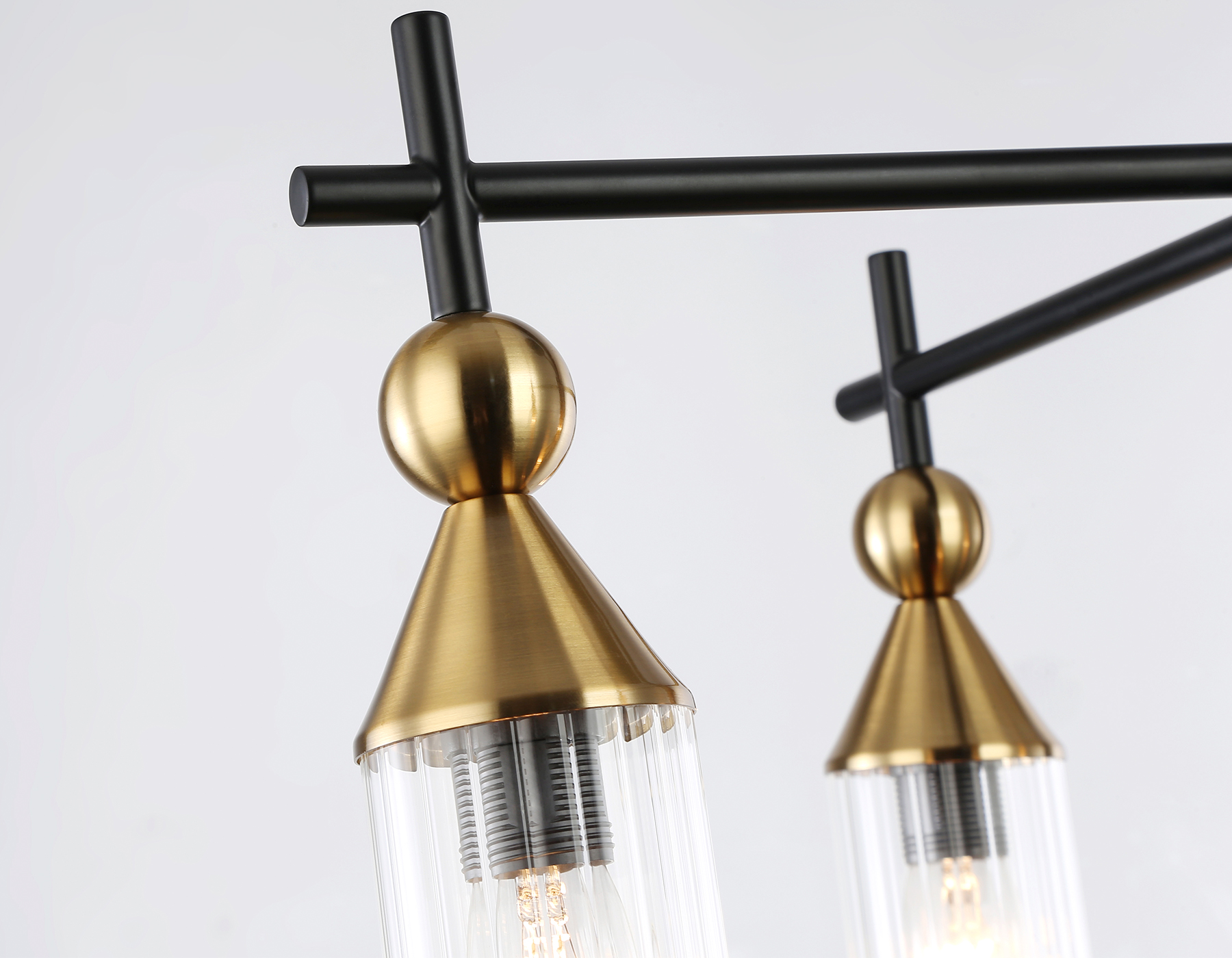 Потолочная люстра на штнаге Ambrella Light Heigh Light HIGH LIGHT LH55256_AMB