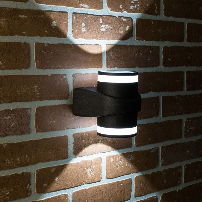 Уличный настенный светильник CLU CLU0004D