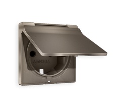 Лицевая панель для электрической розетки с заземлением со шторками и крышкой IP44 QUANT Ambrella Volt ALFA AP6380_AMB