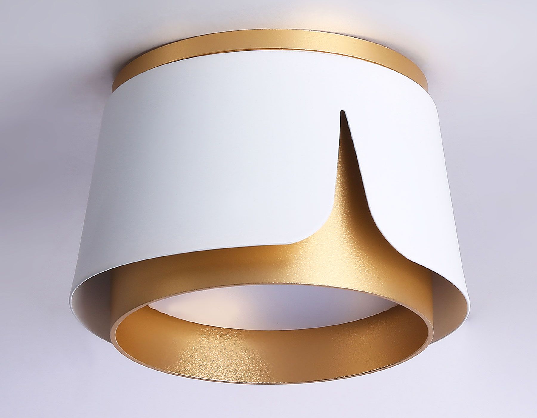 Накладной светильник GX53 Ambrella Light TECHNO SPOT TN71221_AMB
