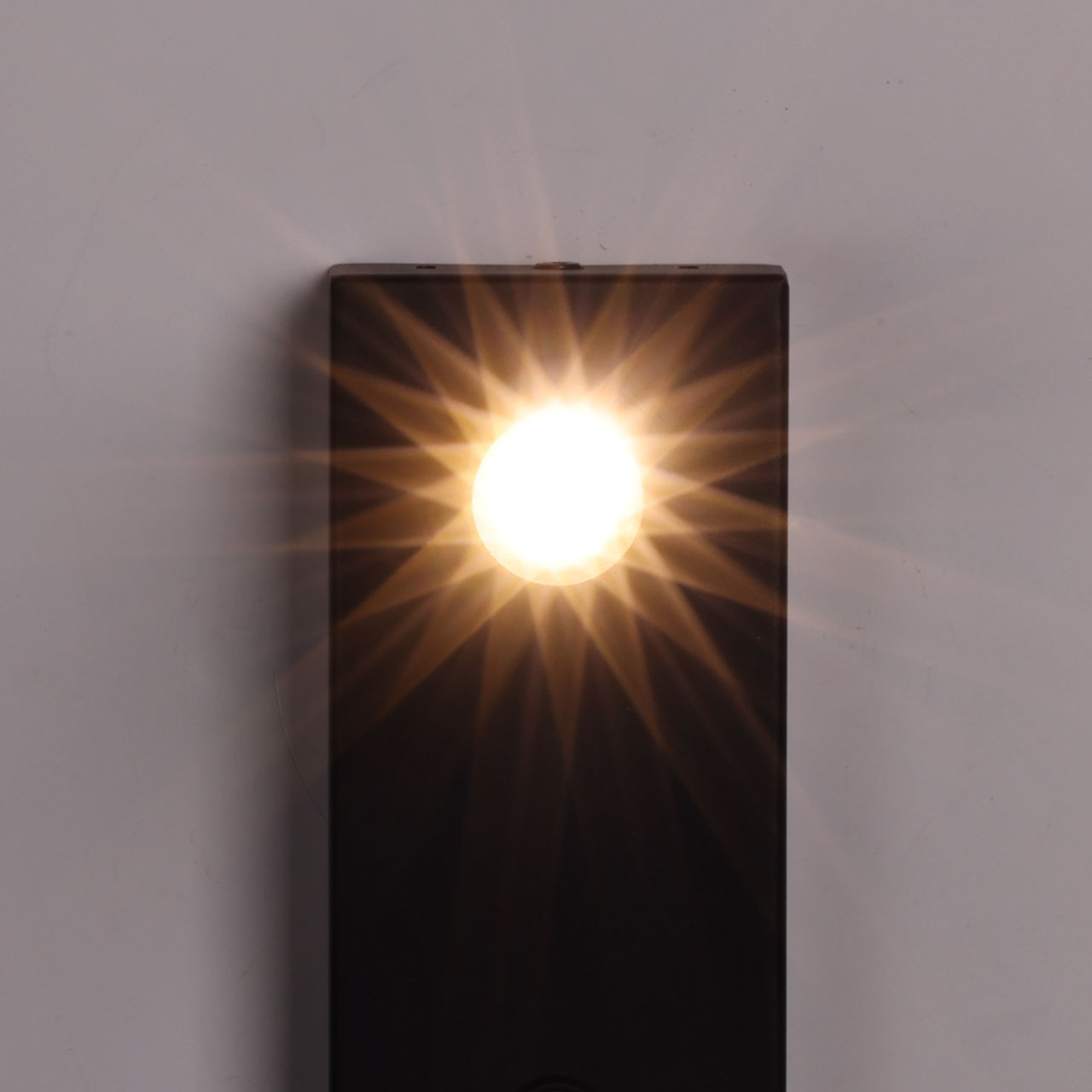 Настенный спот De City Стаут 702022501_MW