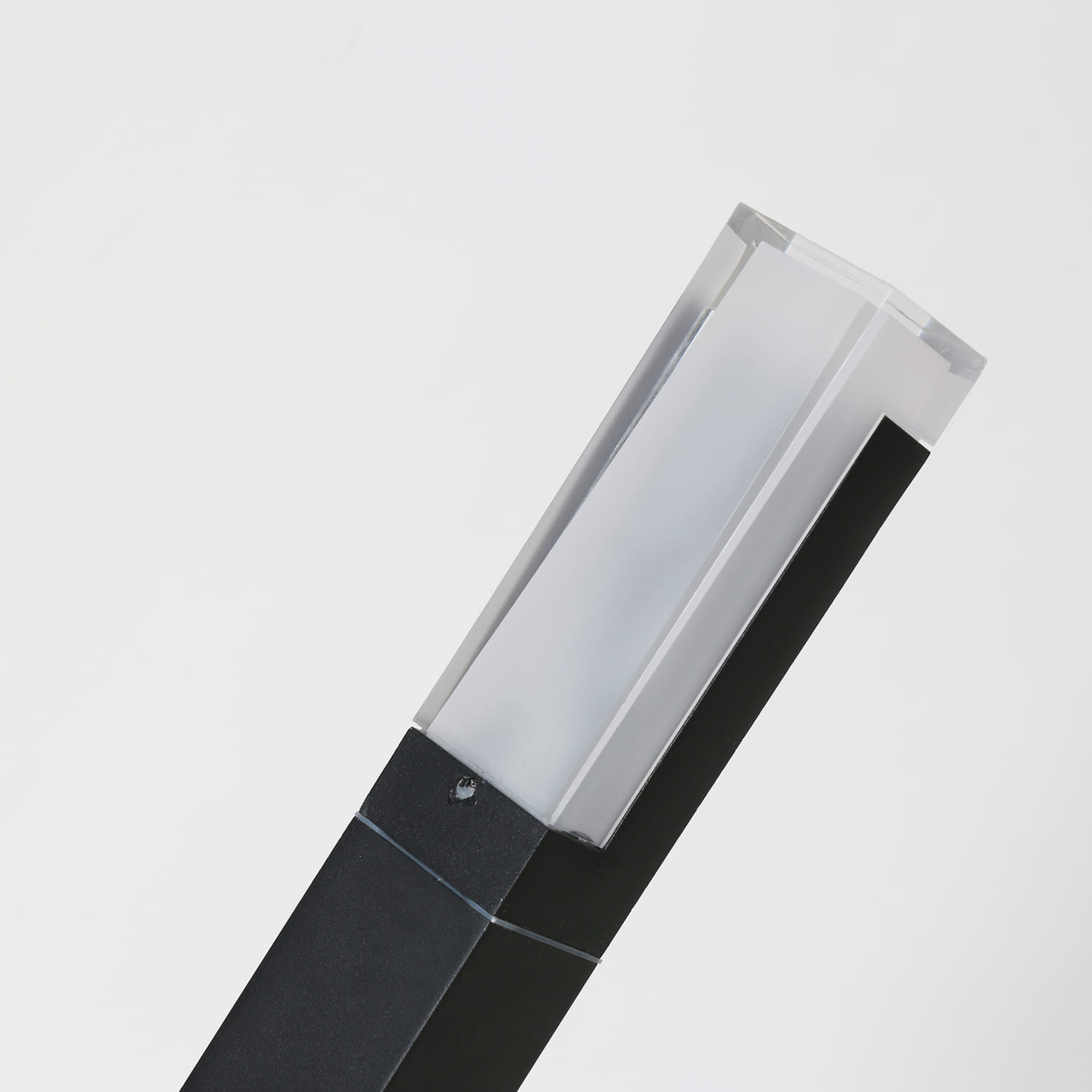 Уличный светильник Pillar 2861-1F