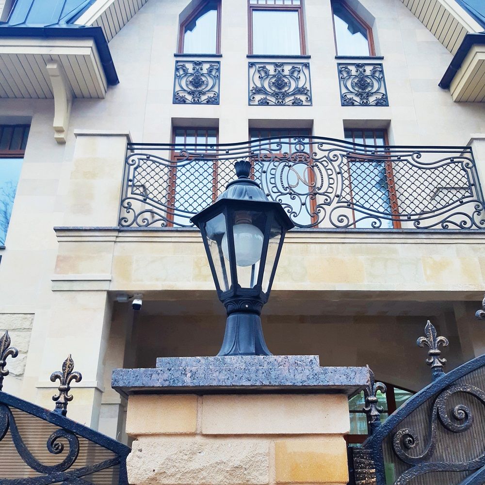 Уличный наземный светильник Rut E26.111.000.AXF1R