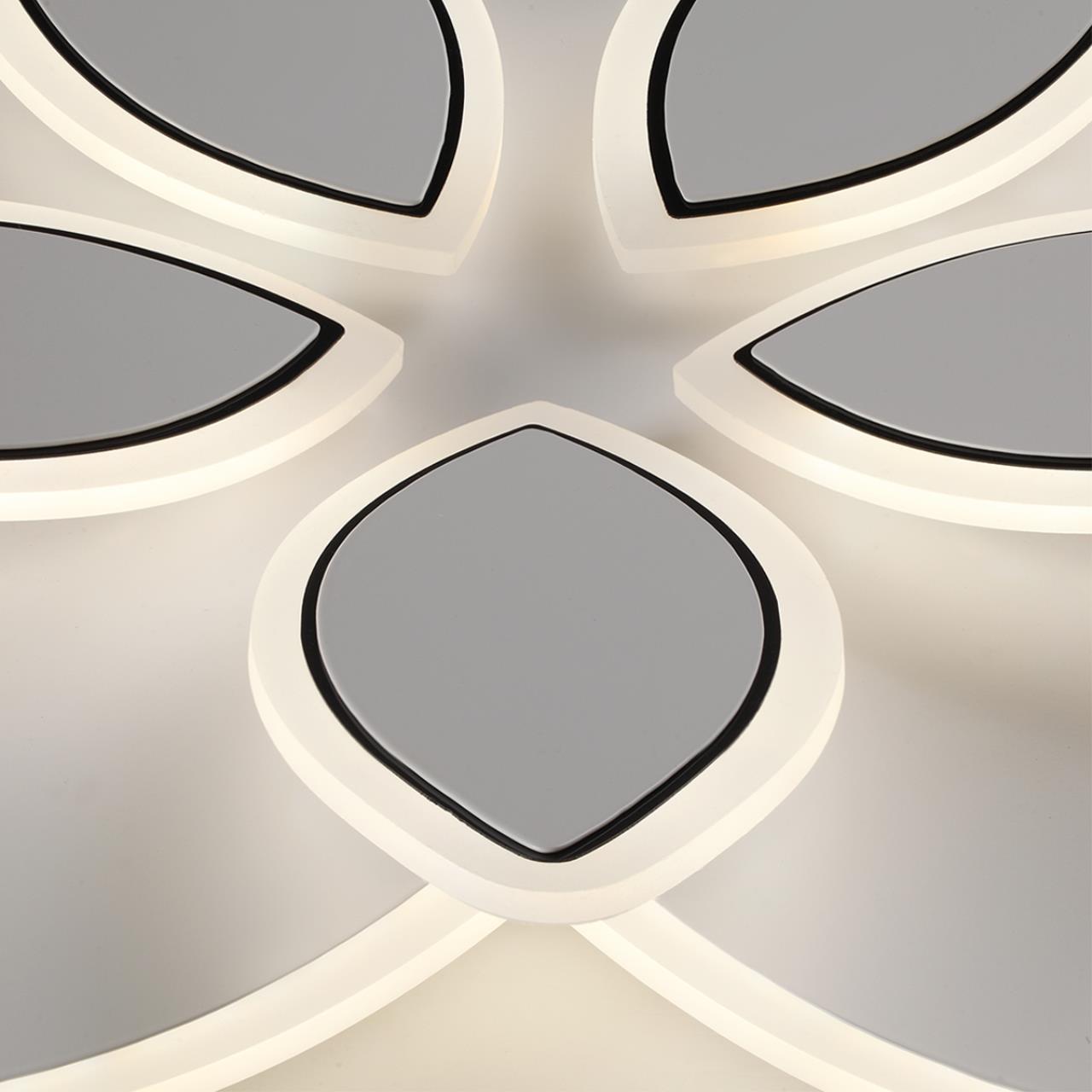 Потолочная люстра LUMION LOTUS 8014/75CL