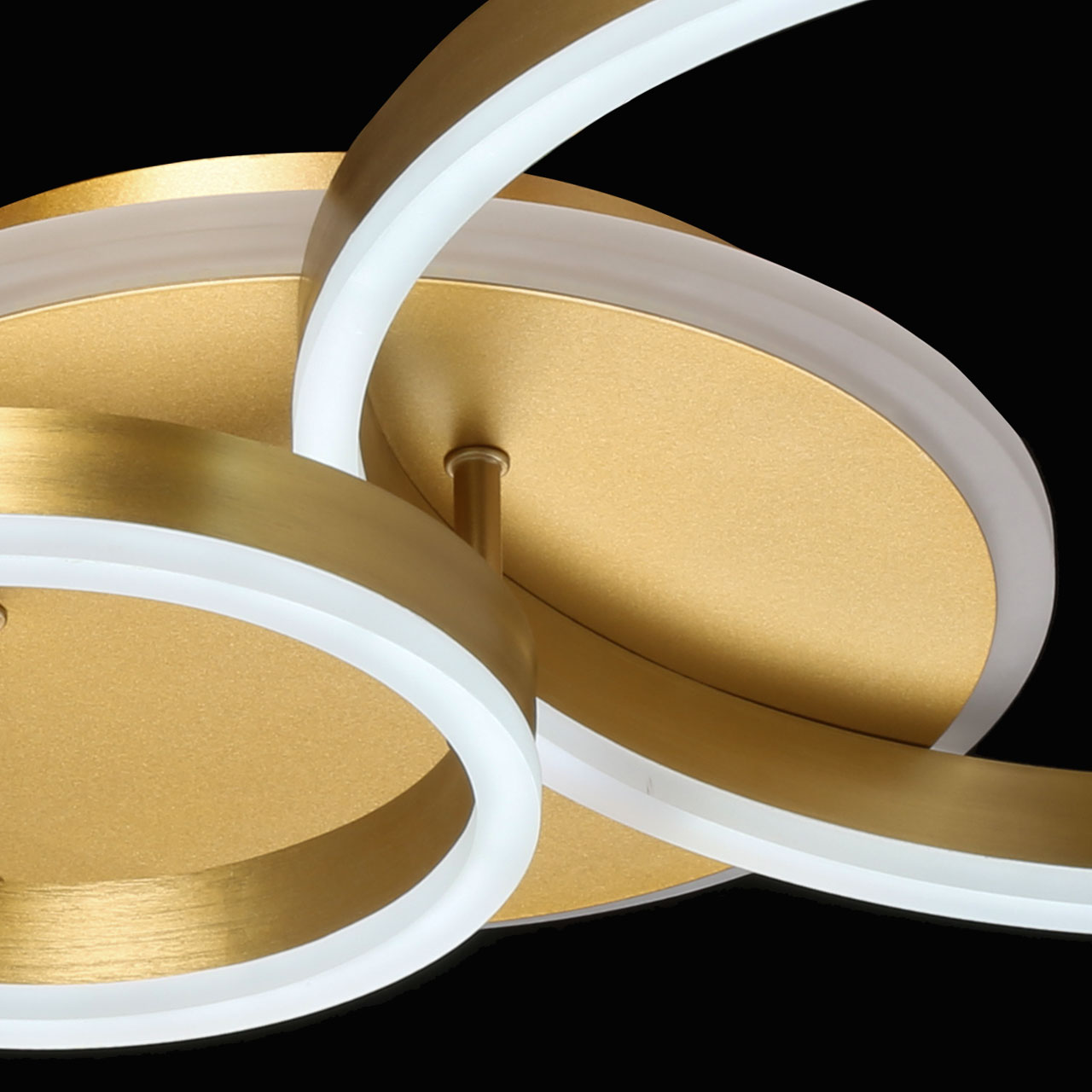 Потолочная люстра De Markt с пультом Оскар 510011503_MW