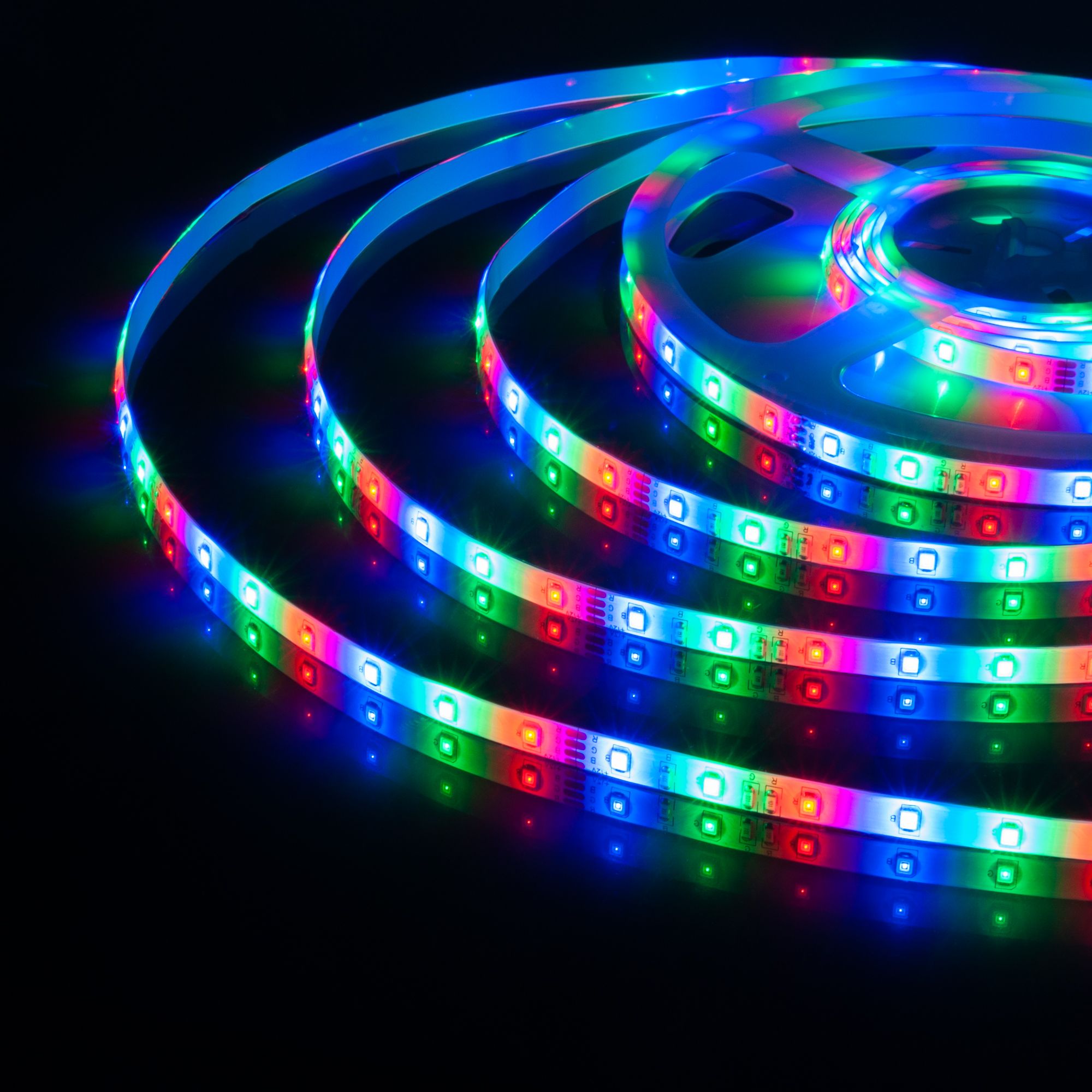 Лента светодиодная 12V 4,8W 60Led 2835 IP65 RGB, 5м a050579_ES