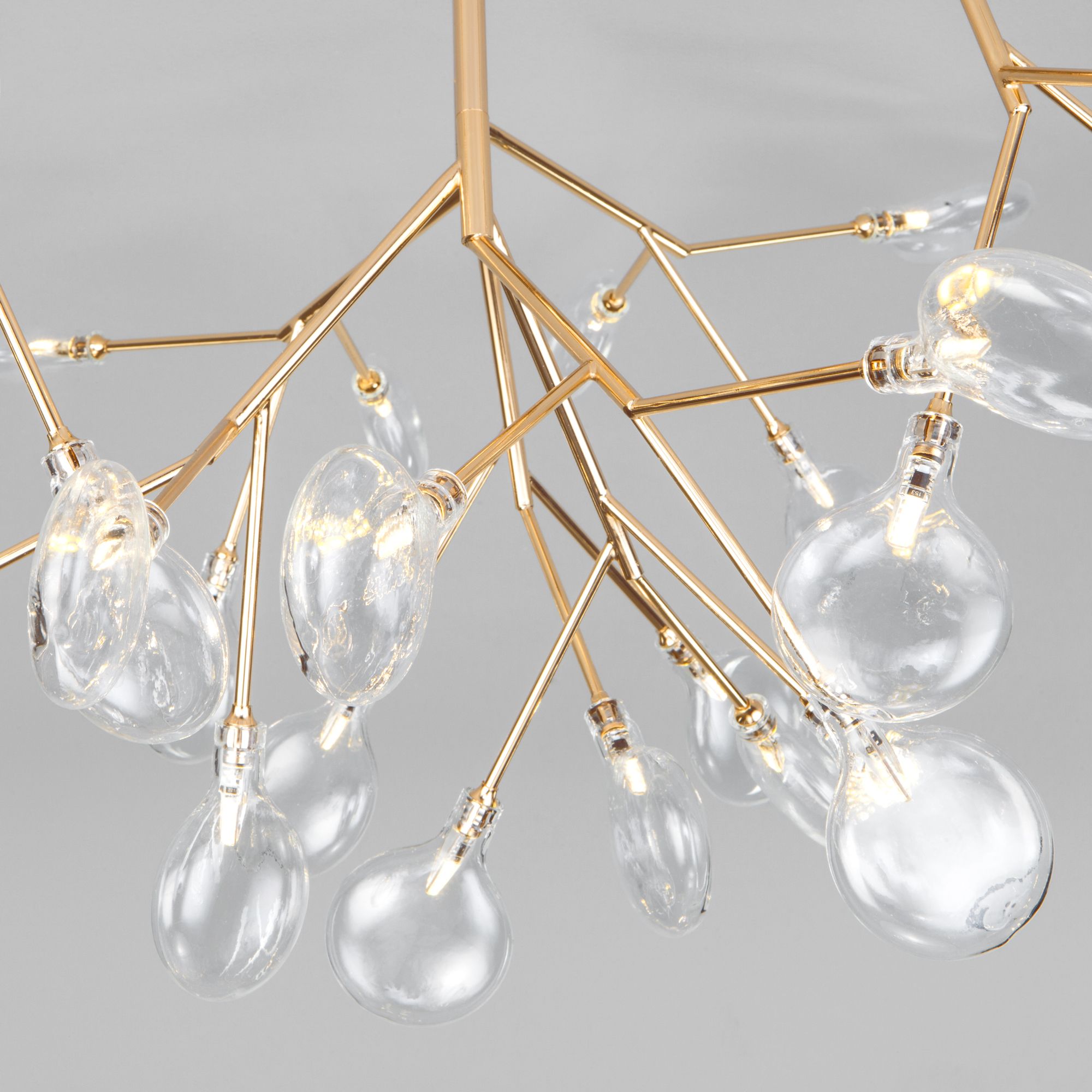 Потолочная люстра Bogates Lamella a049416_EU