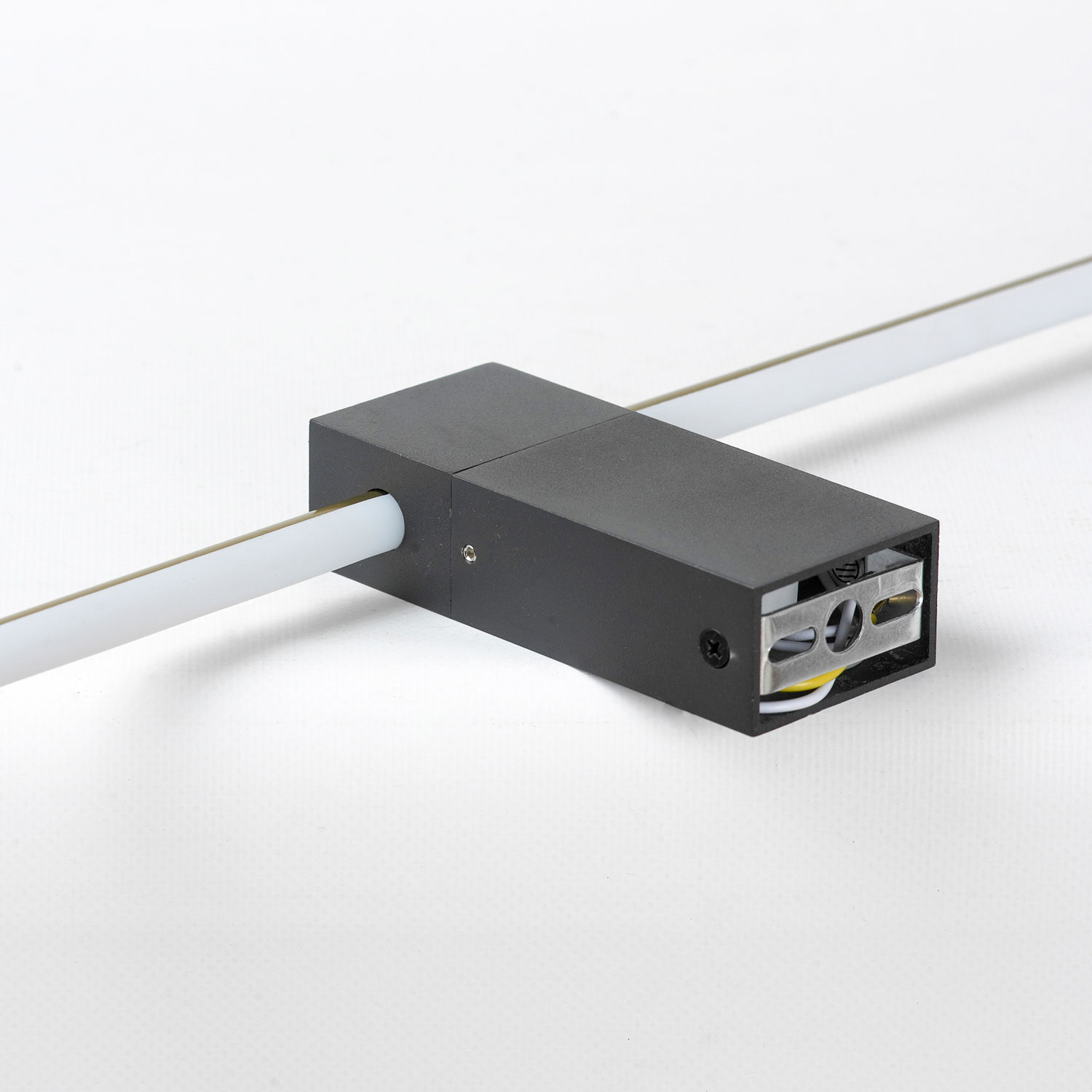 Настенный светильник Lussole BRIDGEPORT LSP-7355