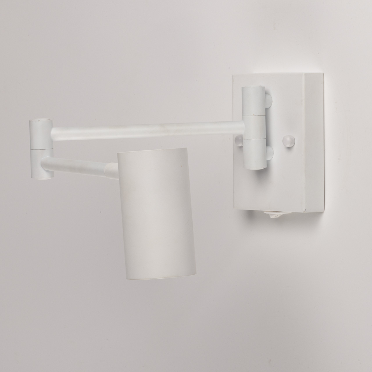 Настенный светильник De City Астор 545024801_MW