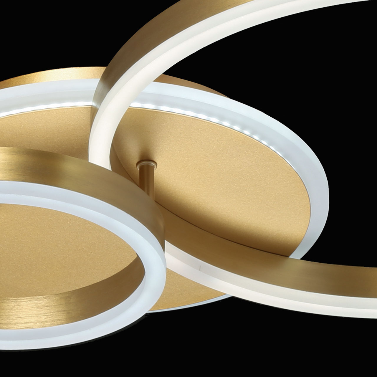 Потолочная люстра De Markt с пультом Оскар 510011503_MW