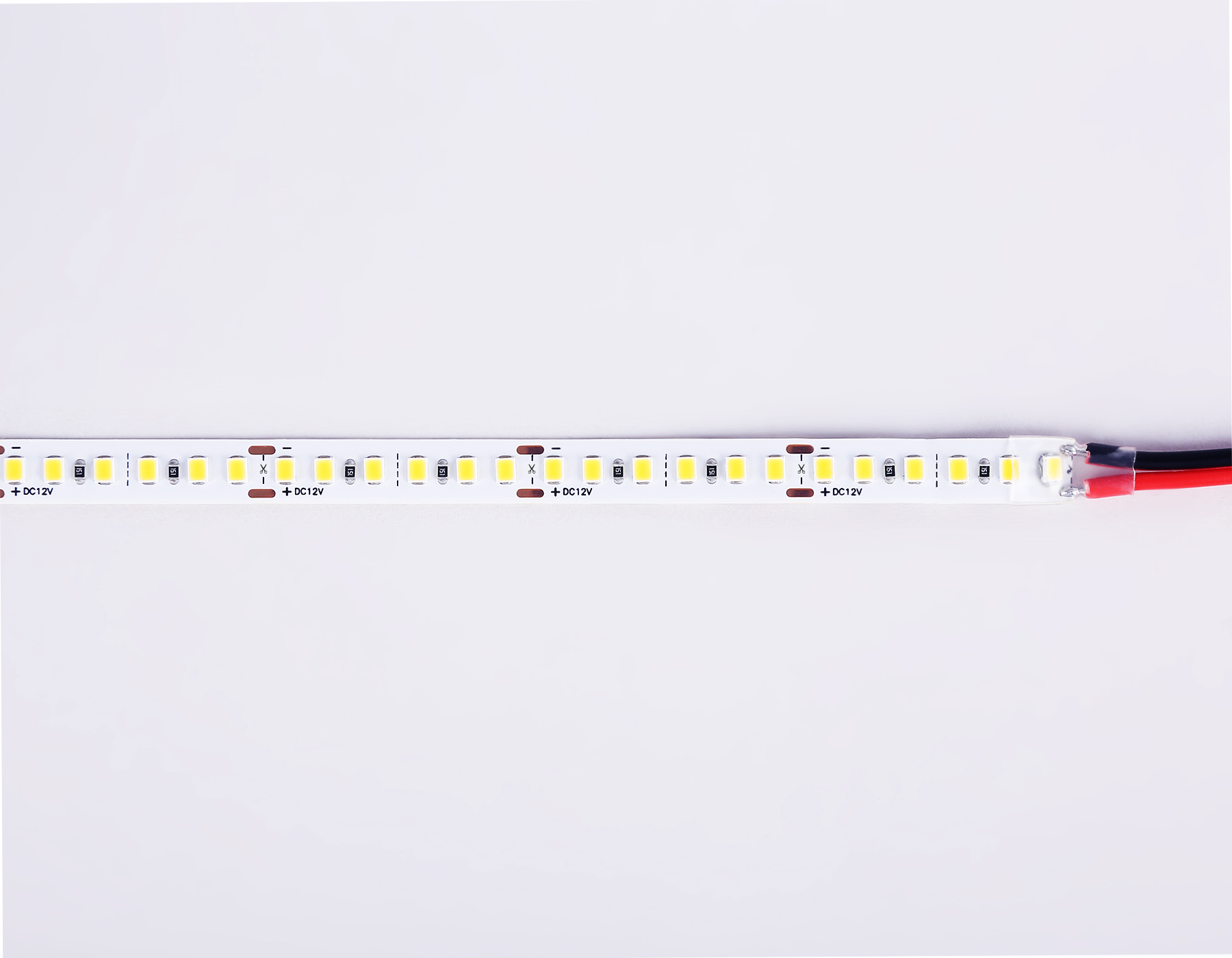 Светодиодная лента 2835 180Led, 14.4W m,12V IP20 4500K 5m,кратность резки 33mm Ambrella Light GS GS1302_AMB