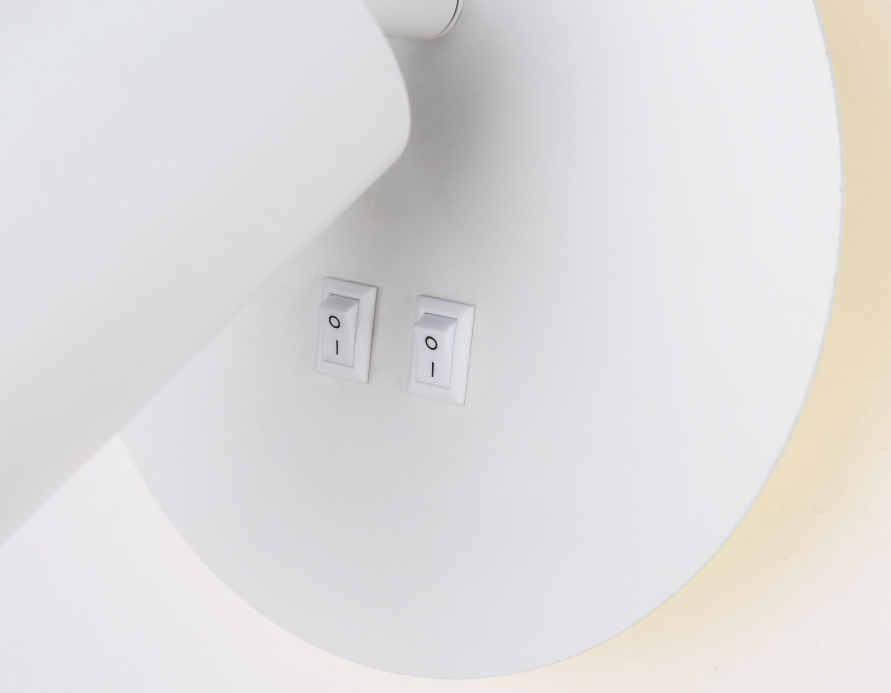 Настенный светодиодный светильник с выключателем Ambrella Light Wall WALLERS FW2462_AMB