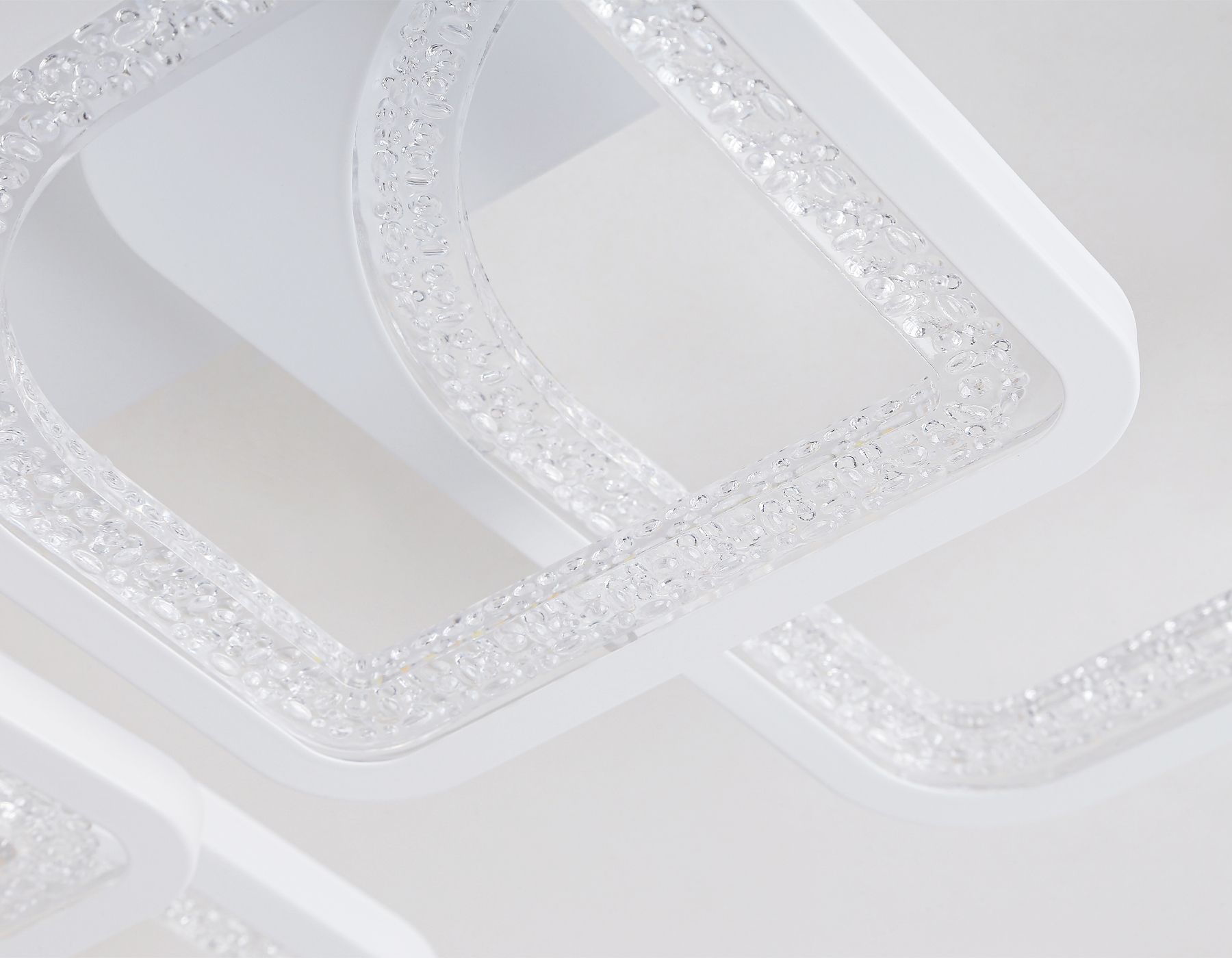 Потолочная люстра Ambrella light с пультом Original FA4423_AMB