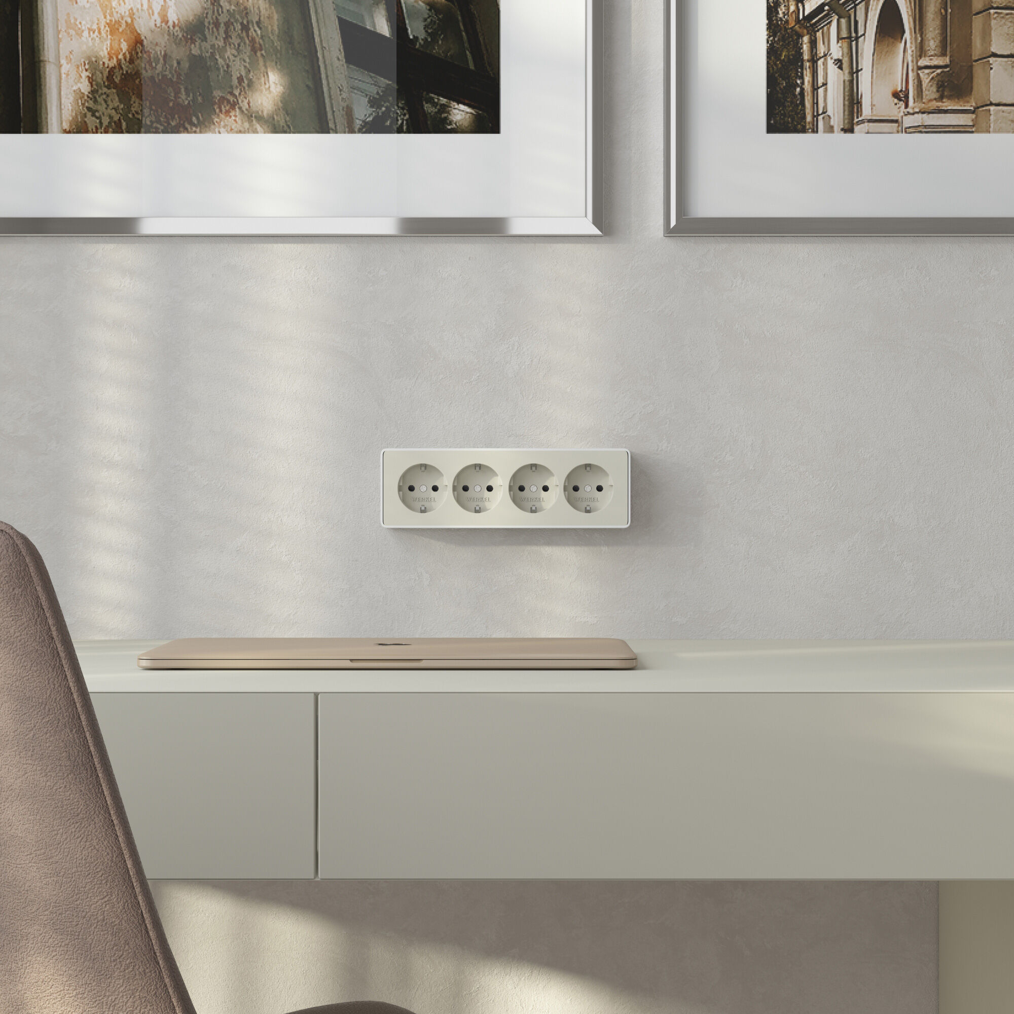 Розетка четверная с заземлением и шторками Werkel Gallant a071253_WR