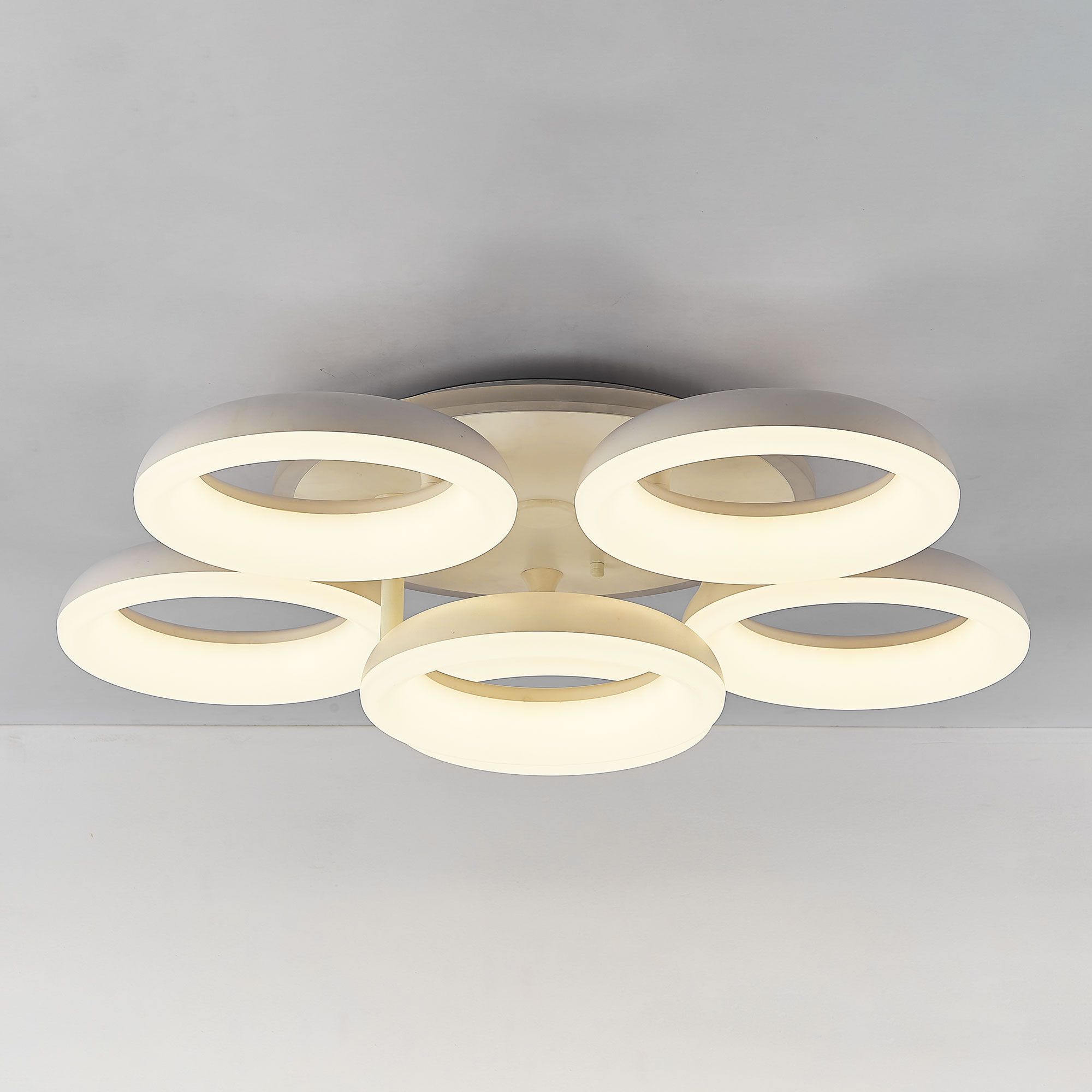 Потолочная люстра CitiLux Паркер Смарт CL225A160E