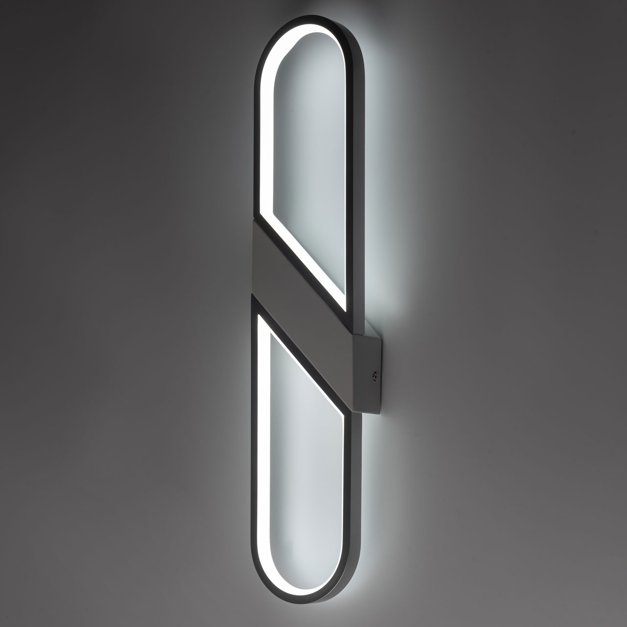 Настенный светильник De Markt Толедо 312022101_MW