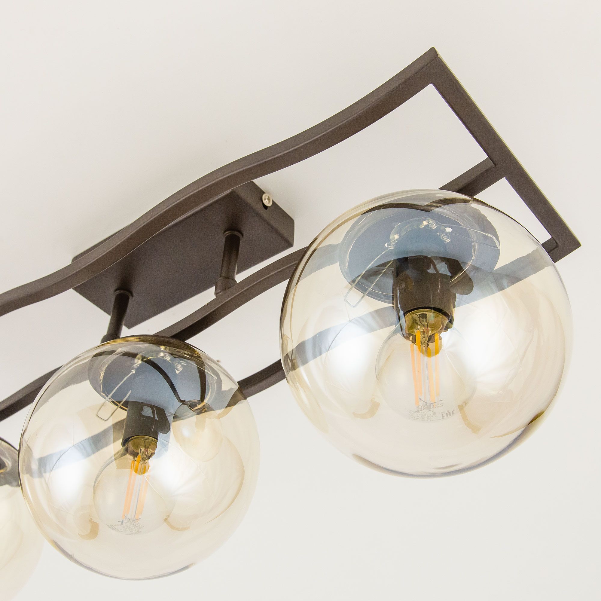 Потолочная люстра CitiLux на штанге Бриз CL106235