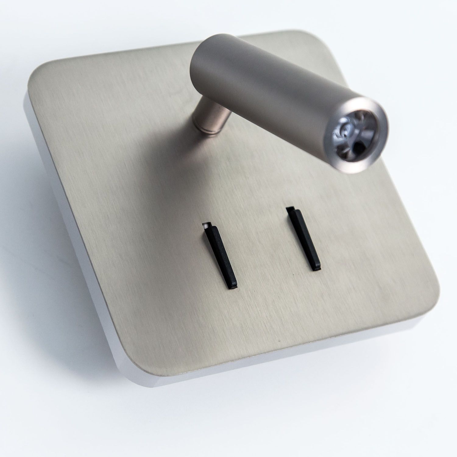 Настенный светильник CitiLux Декарт CL704422