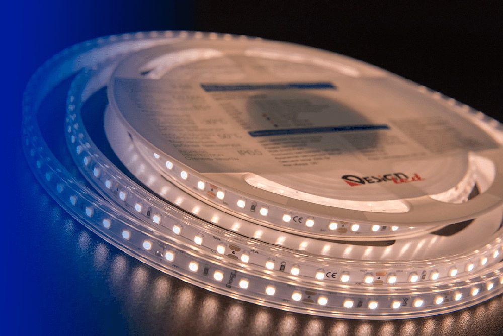 Лента светодиодная 1м. 9,6W 2700K LUX DSG3120-24-WW-65 00-00001890_SW